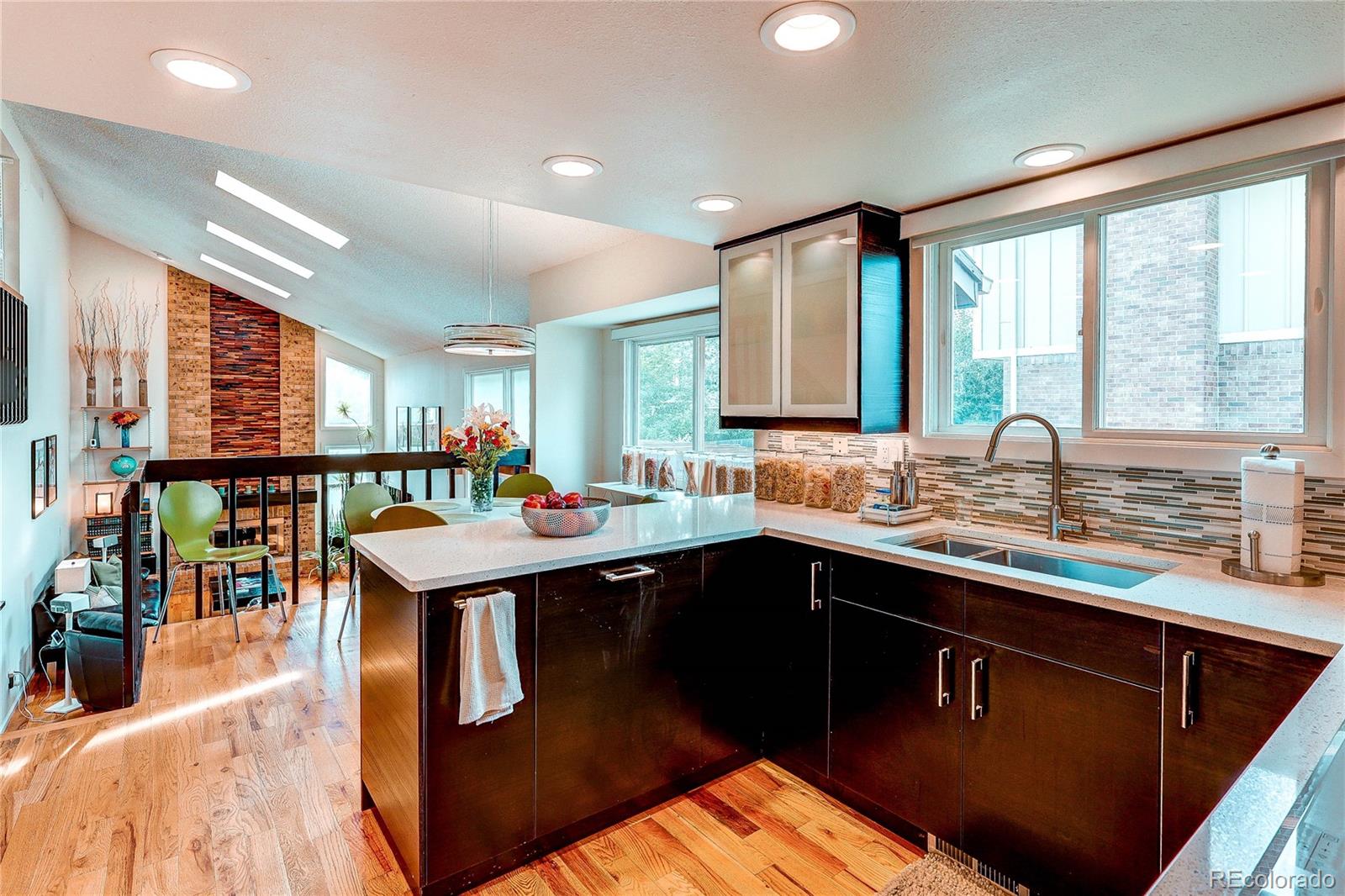 MLS Image #11 for 7530 s emerson street,littleton, Colorado