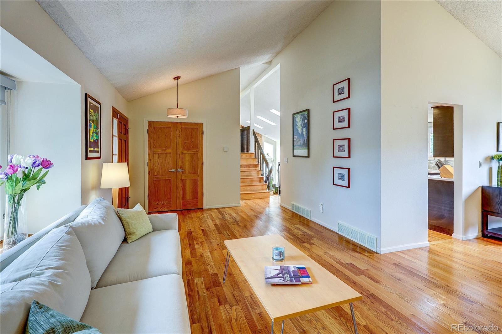 MLS Image #3 for 7530 s emerson street,littleton, Colorado