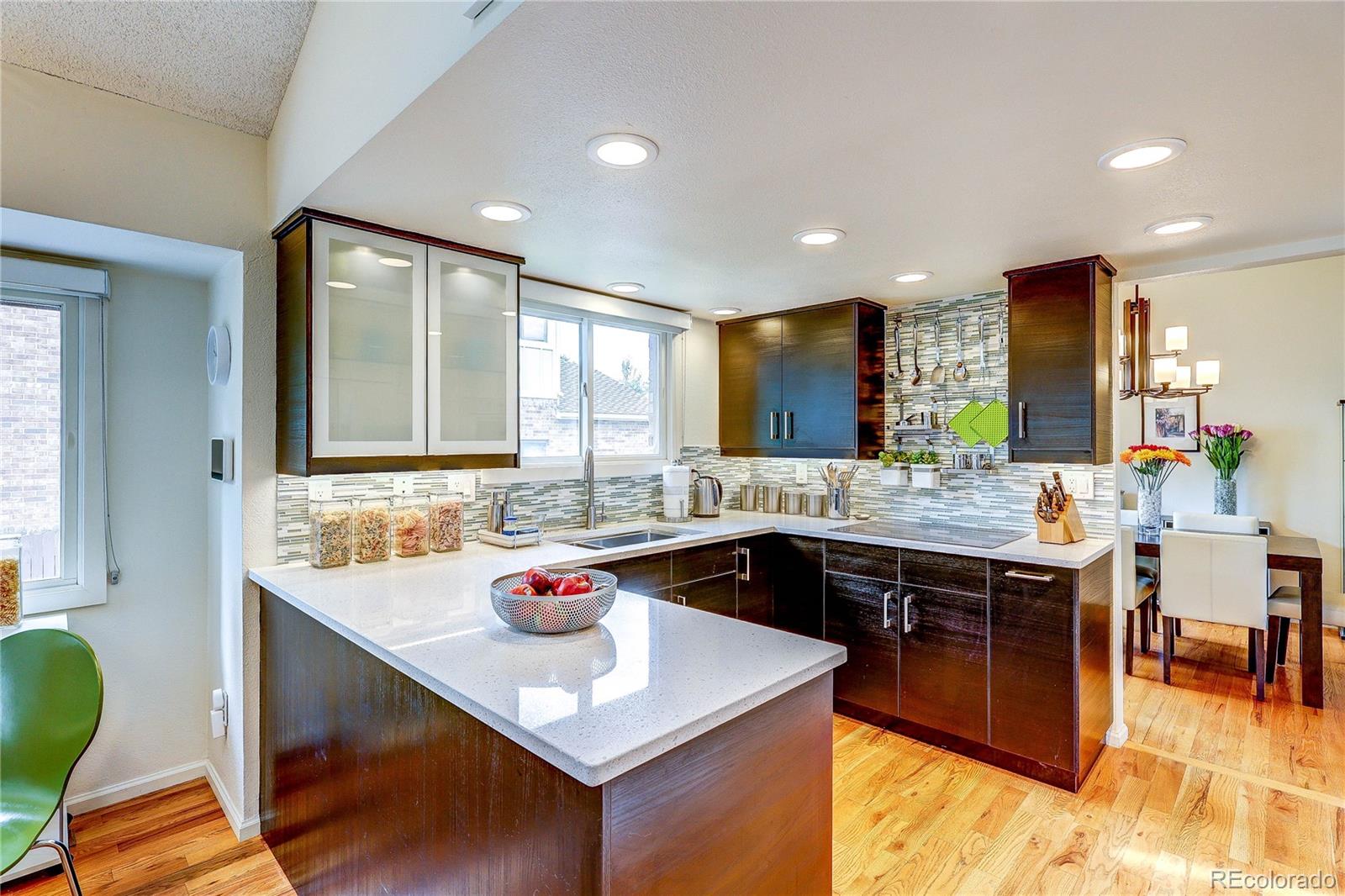 MLS Image #8 for 7530 s emerson street,littleton, Colorado