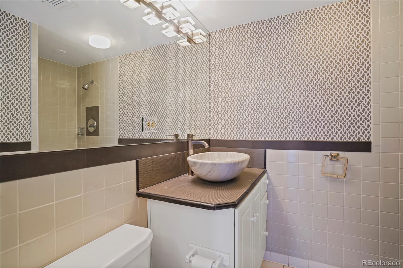 MLS Image #21 for 3100 e cherry creek south drive,denver, Colorado