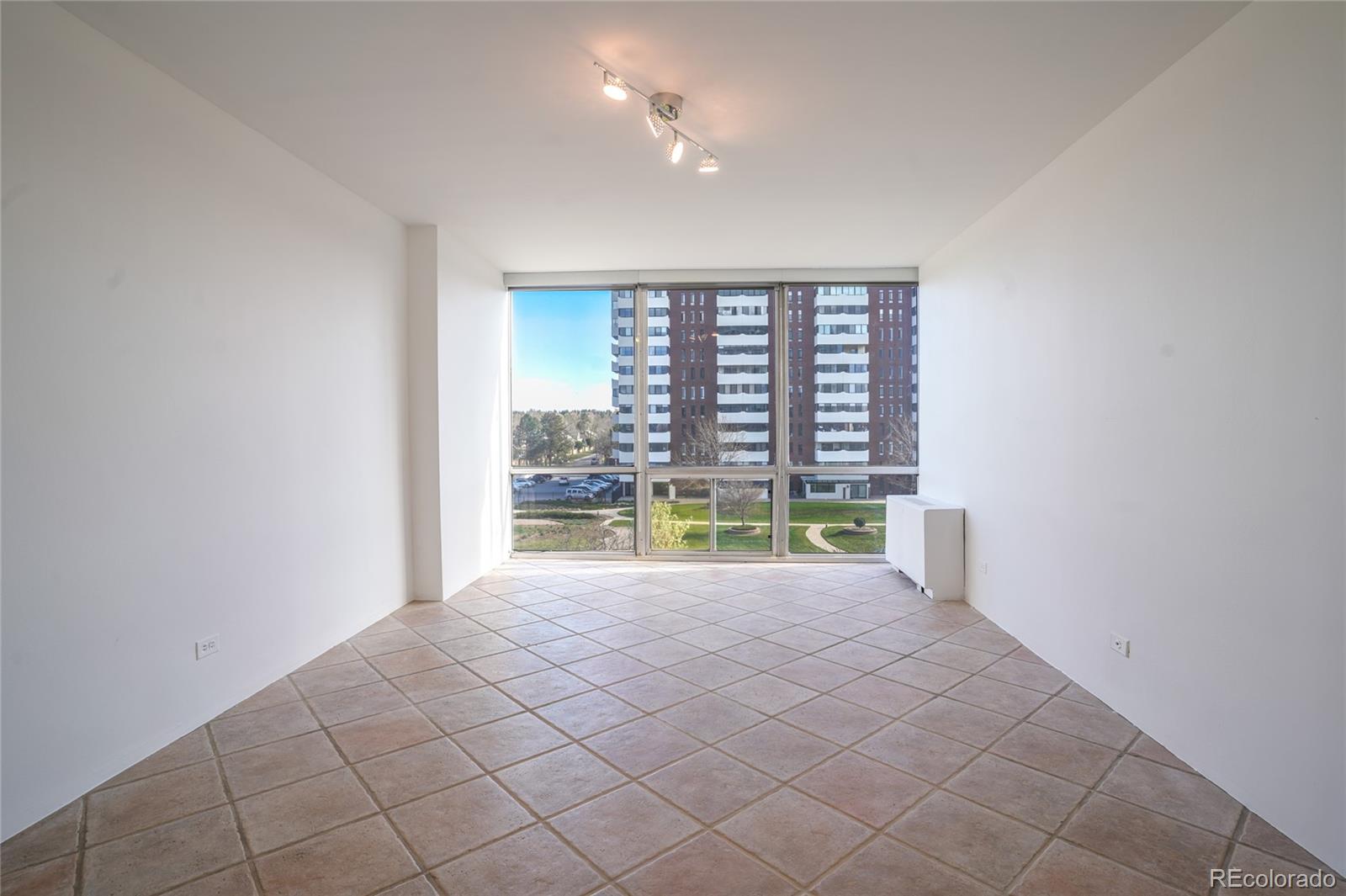 MLS Image #23 for 3100 e cherry creek south drive,denver, Colorado