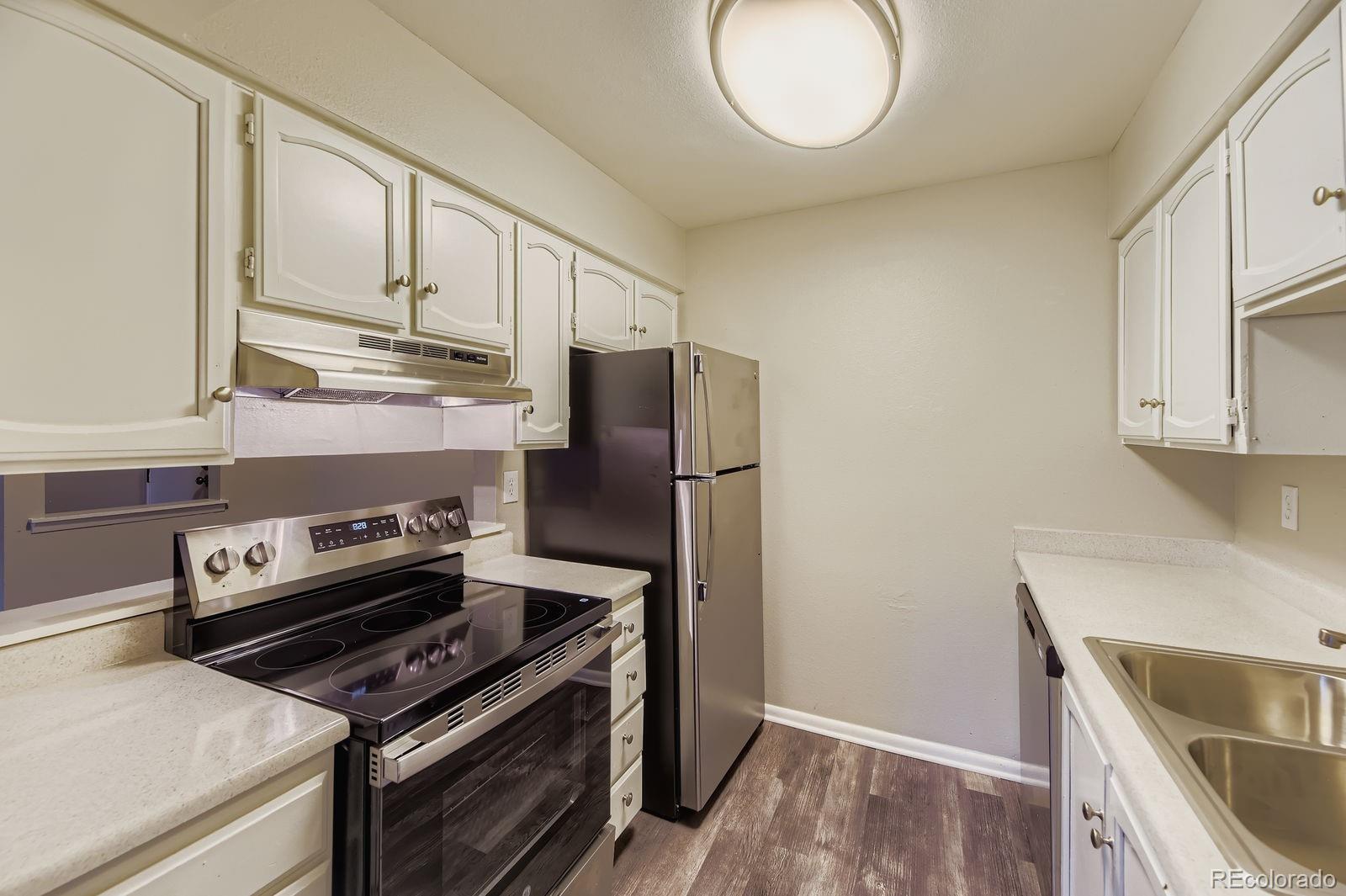 MLS Image #3 for 14495 e 1st drive,aurora, Colorado