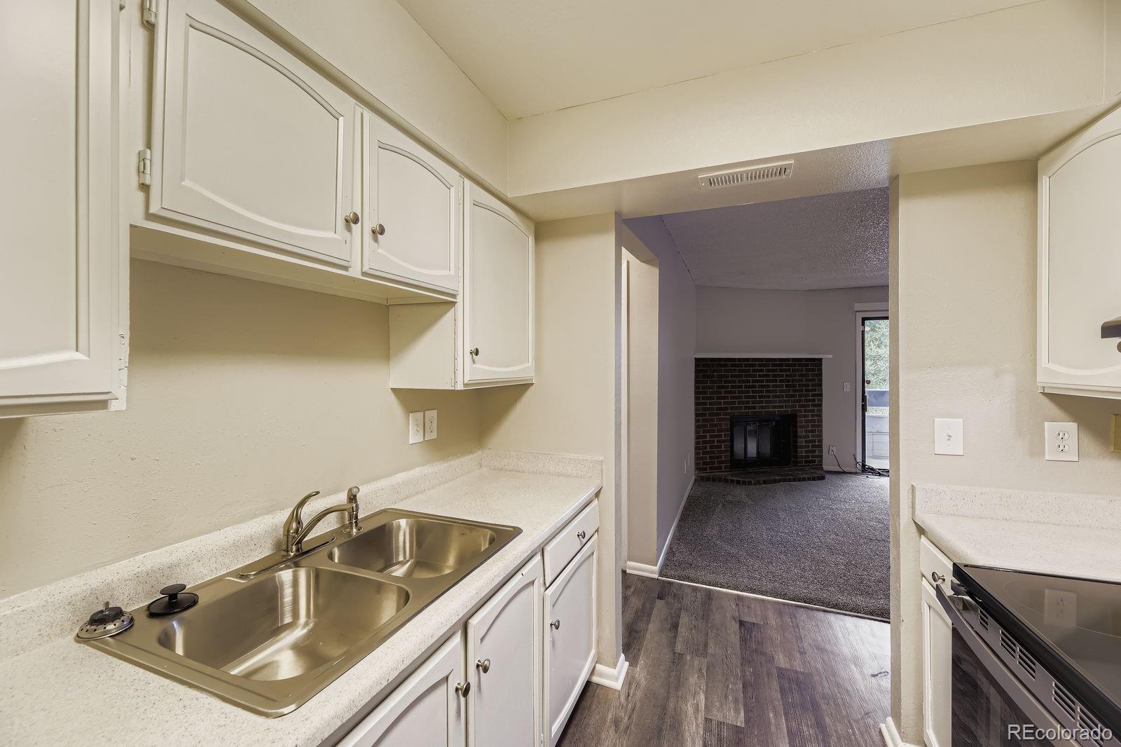 MLS Image #4 for 14495 e 1st drive,aurora, Colorado