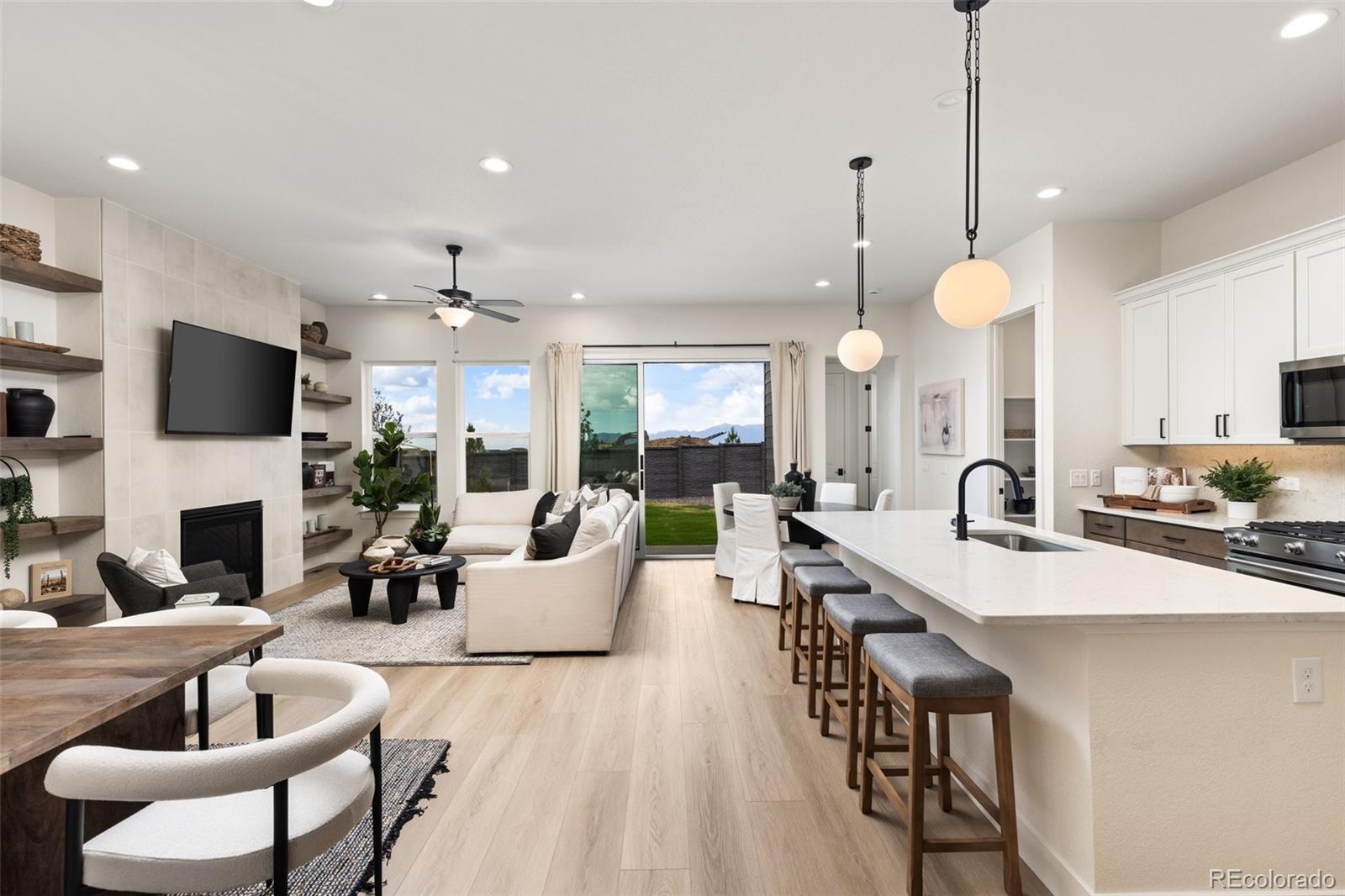 MLS Image #4 for 8267  nat love drive,colorado springs, Colorado