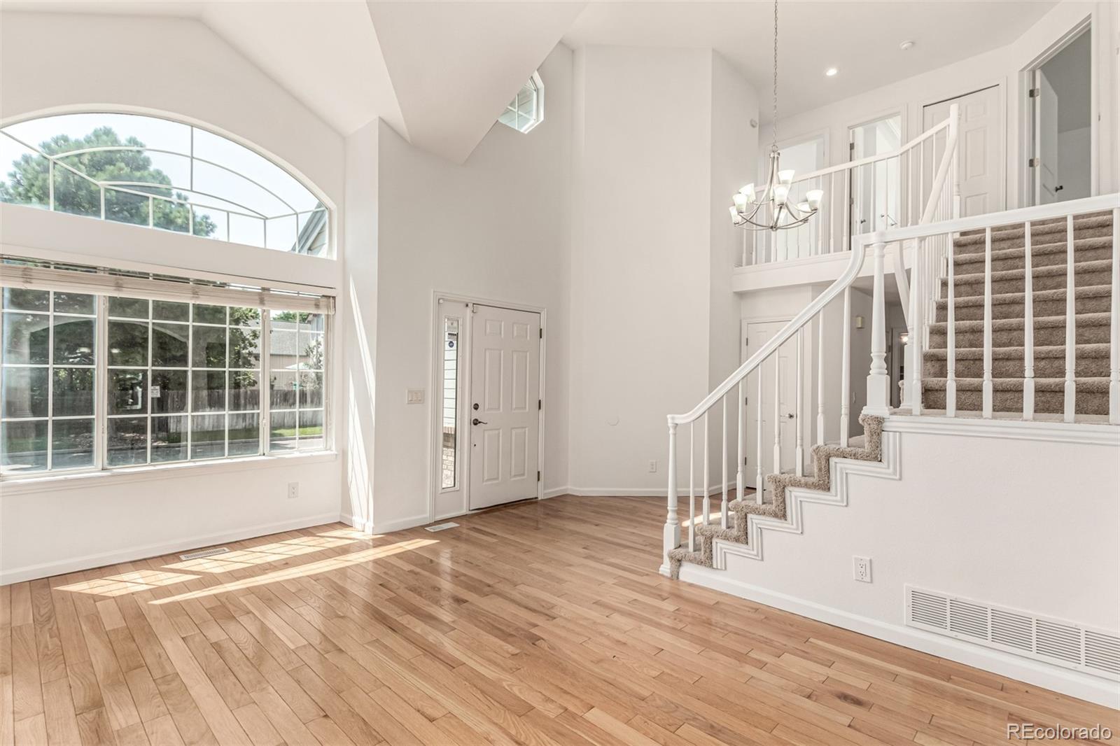 MLS Image #3 for 11457 e warren place,aurora, Colorado