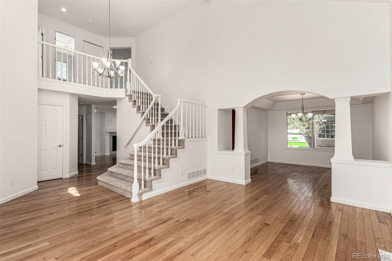 MLS Image #5 for 11457 e warren place,aurora, Colorado