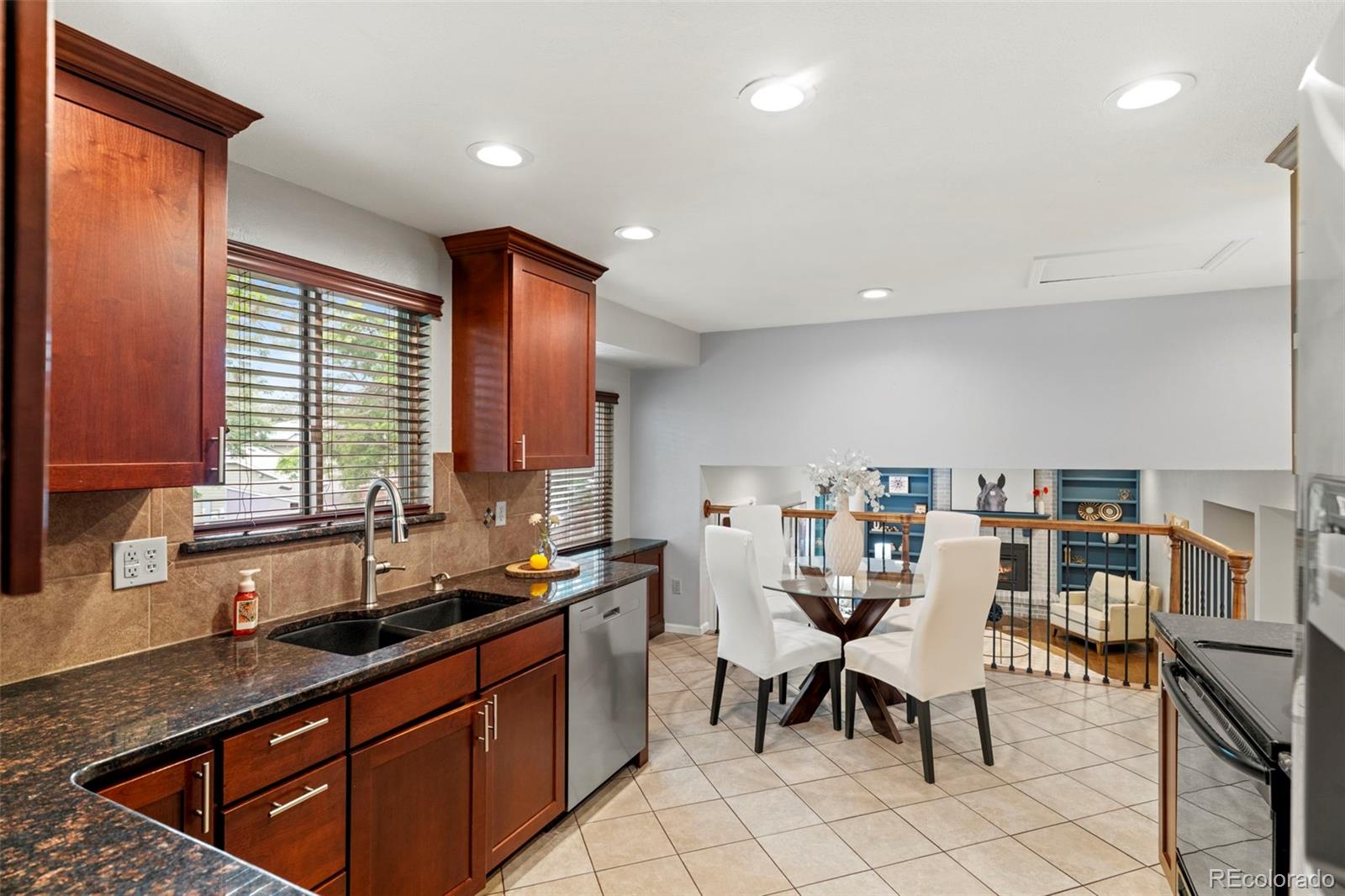 MLS Image #10 for 18624 e kent drive,aurora, Colorado