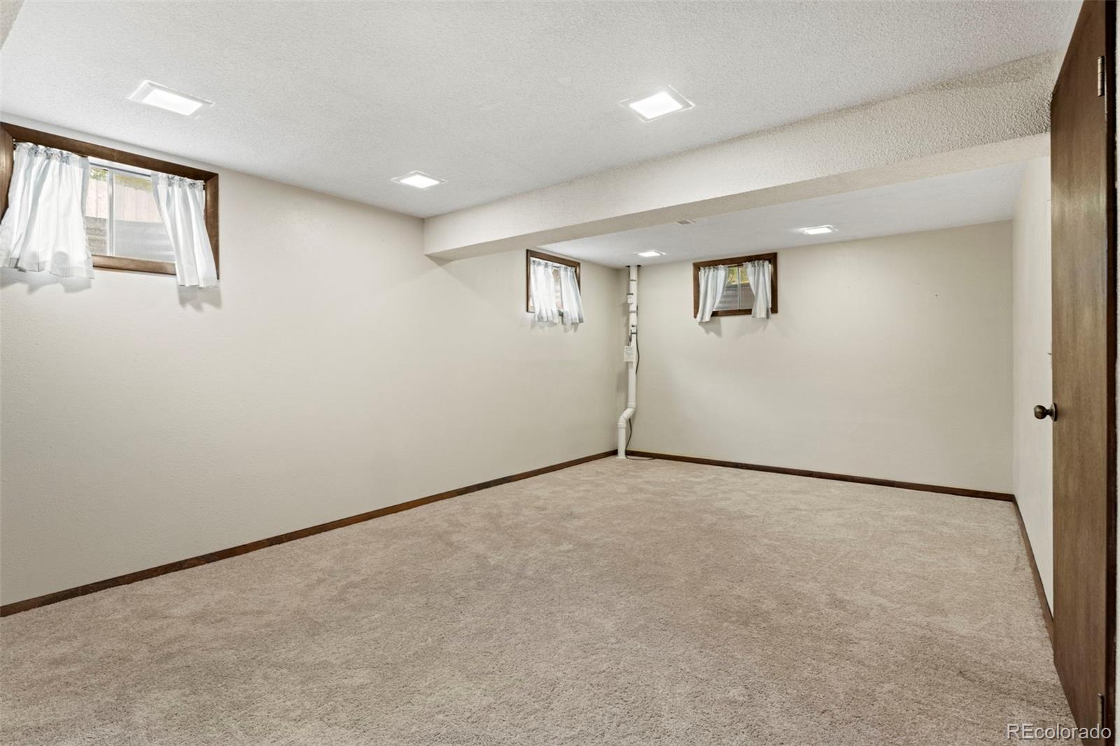 MLS Image #33 for 18624 e kent drive,aurora, Colorado