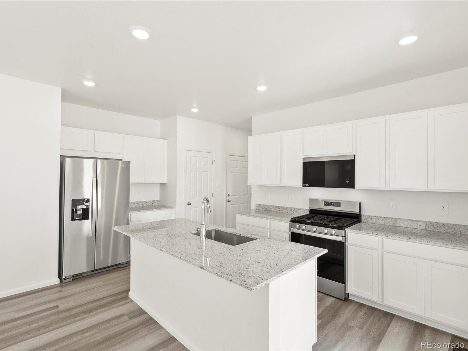 MLS Image #5 for 545  97th avenue,greeley, Colorado