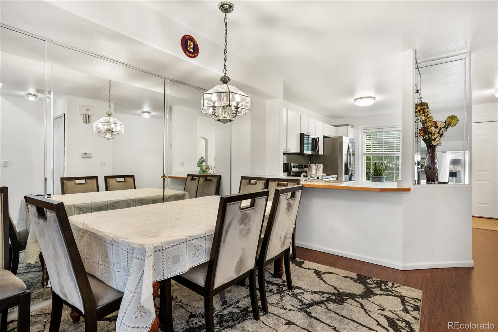 MLS Image #5 for 1885 s quebec way,denver, Colorado