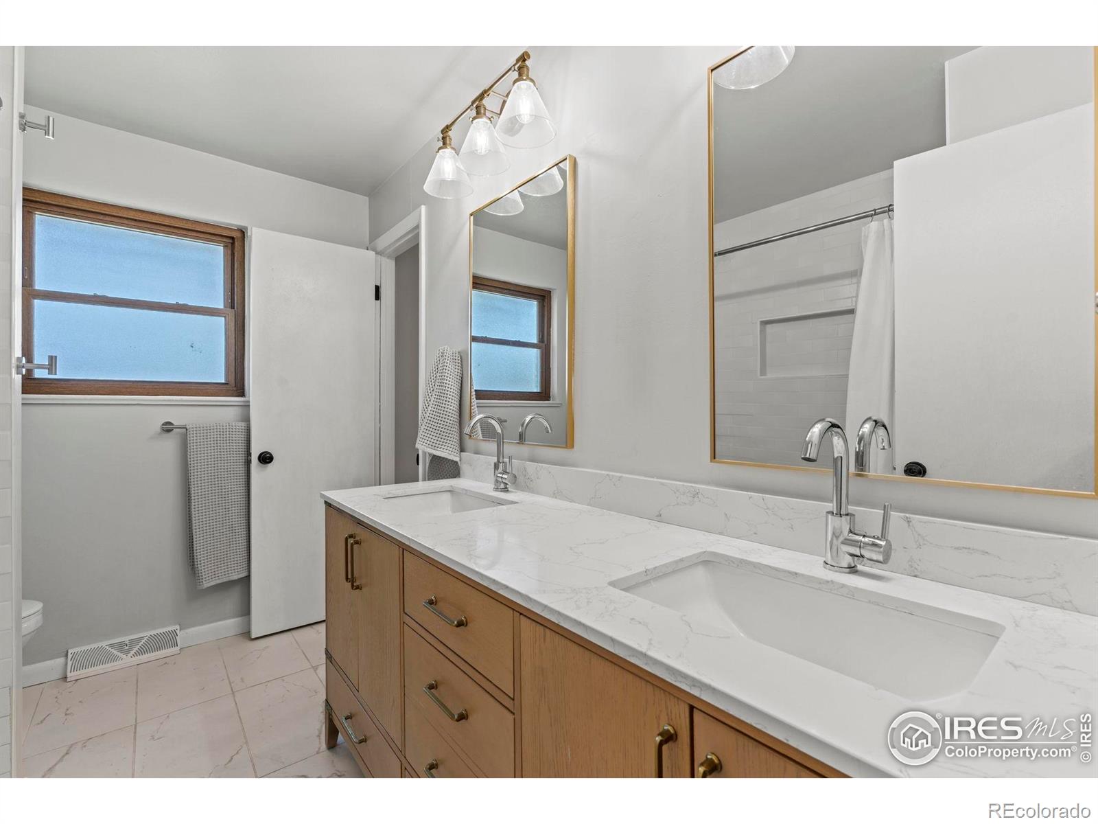 MLS Image #14 for 12017 w 58th place,arvada, Colorado