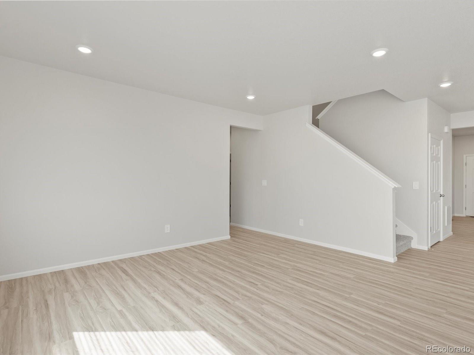 MLS Image #5 for 1593  colorado river drive,windsor, Colorado
