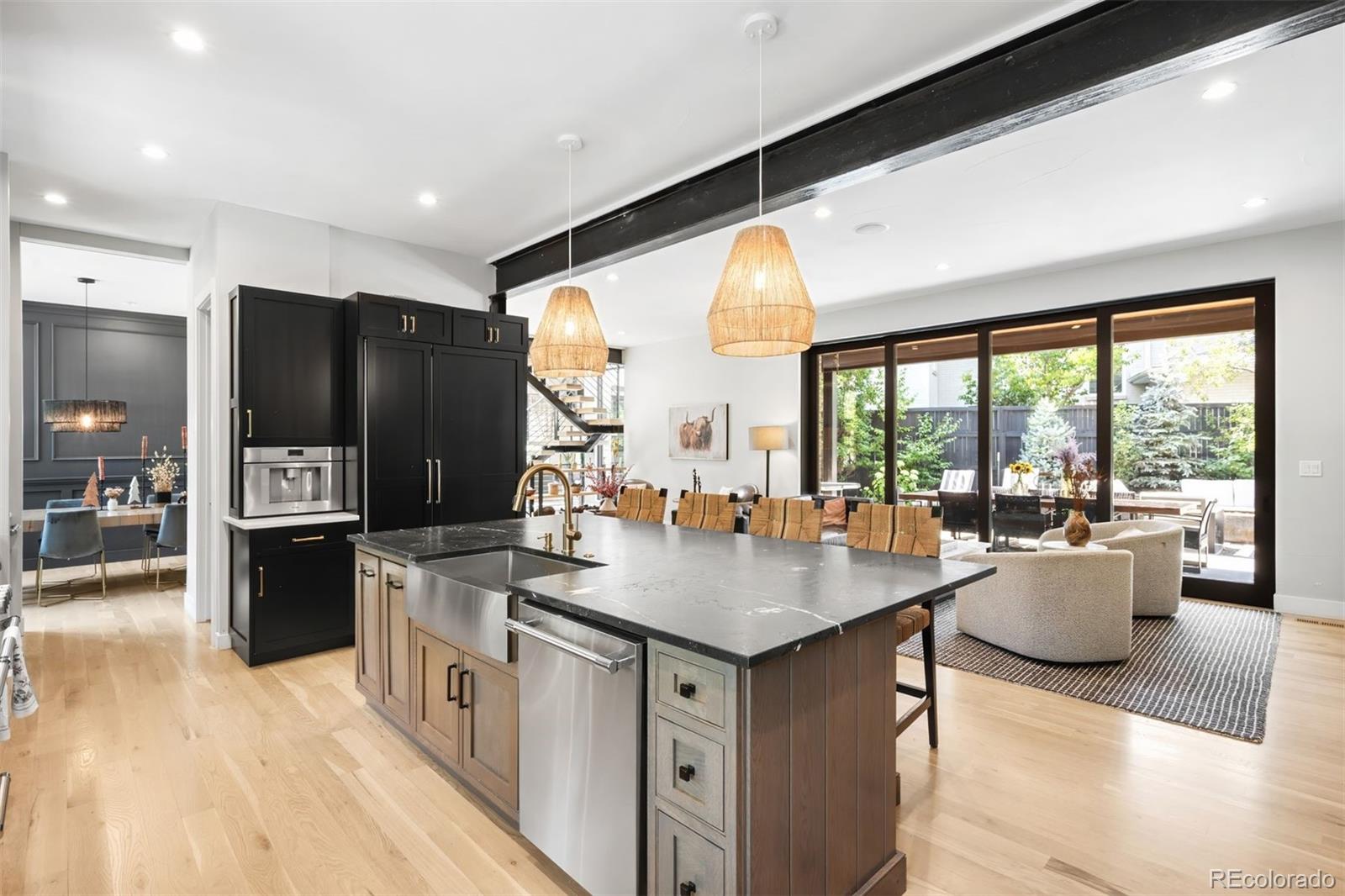 MLS Image #14 for 1055 s cove way,denver, Colorado
