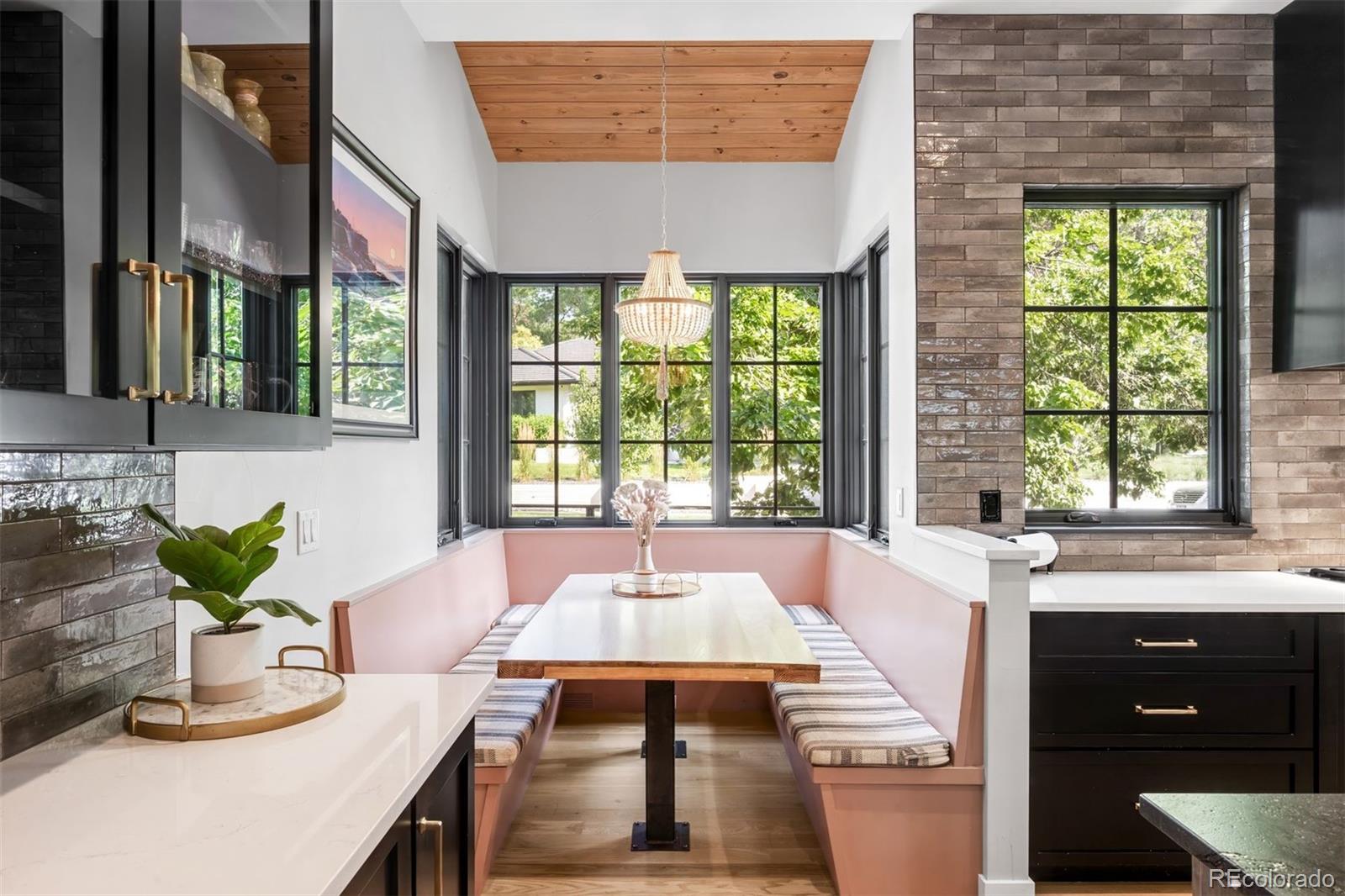 MLS Image #18 for 1055 s cove way,denver, Colorado