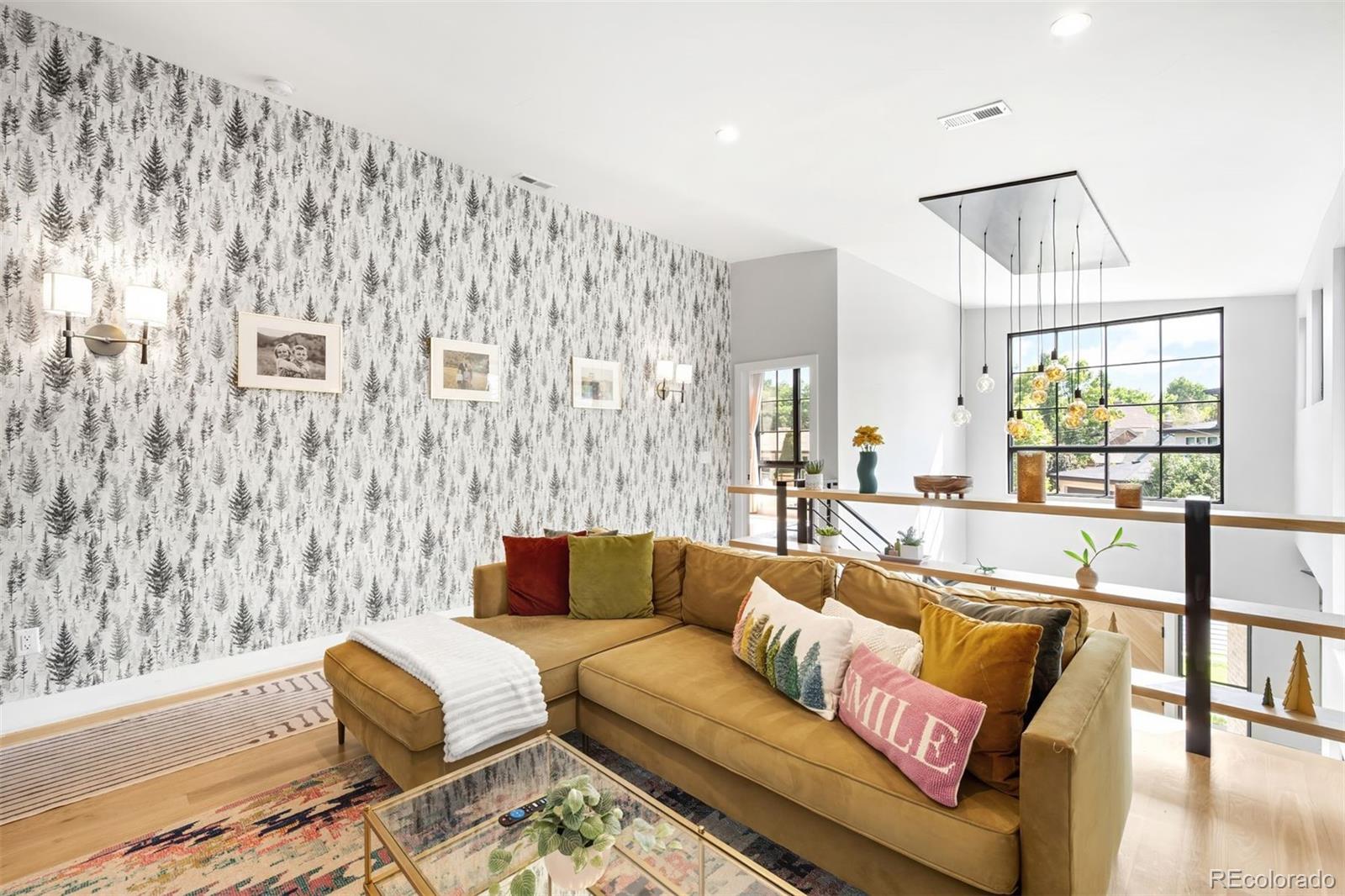 MLS Image #27 for 1055 s cove way,denver, Colorado