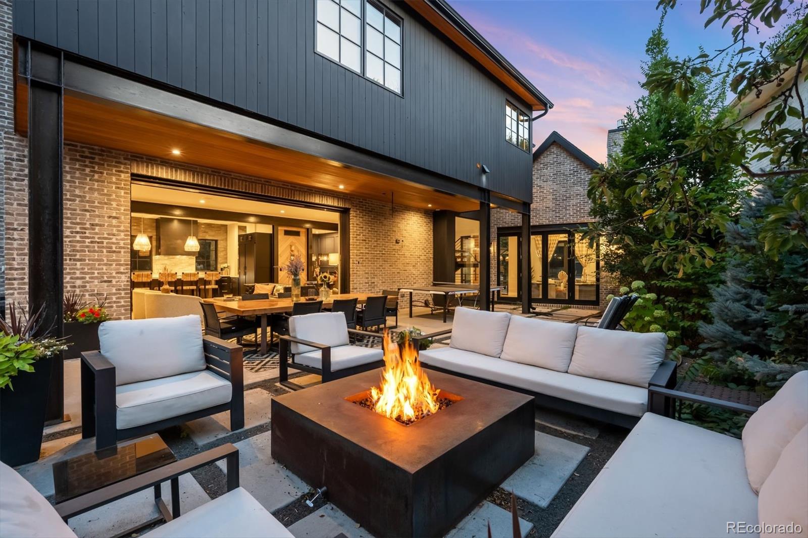 MLS Image #3 for 1055 s cove way,denver, Colorado