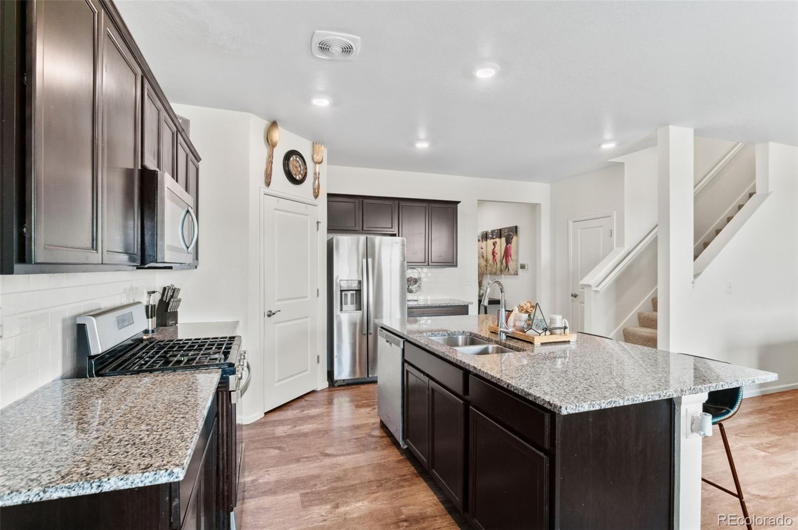 MLS Image #14 for 31 s quantock street,aurora, Colorado