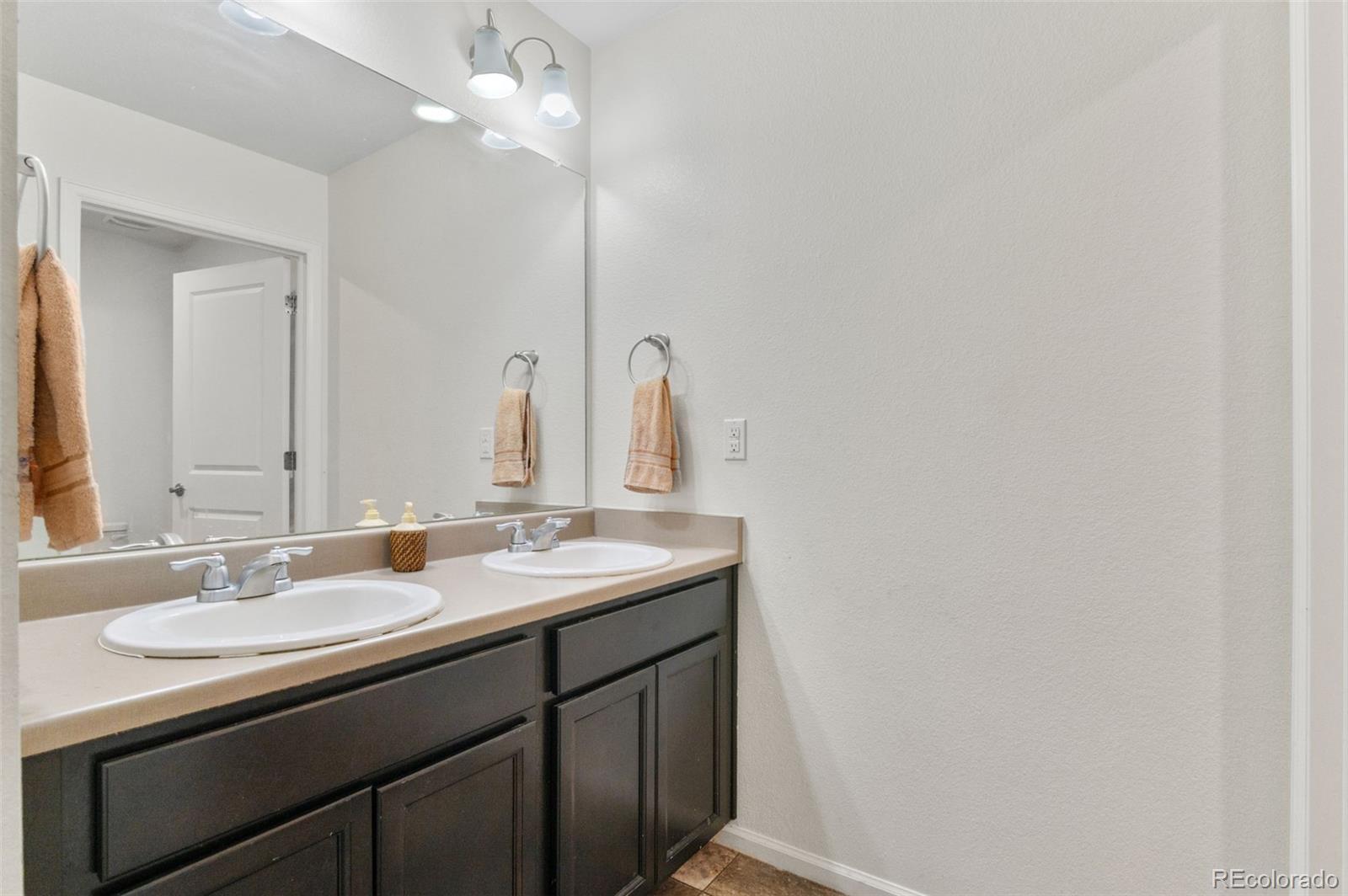 MLS Image #31 for 31 s quantock street,aurora, Colorado