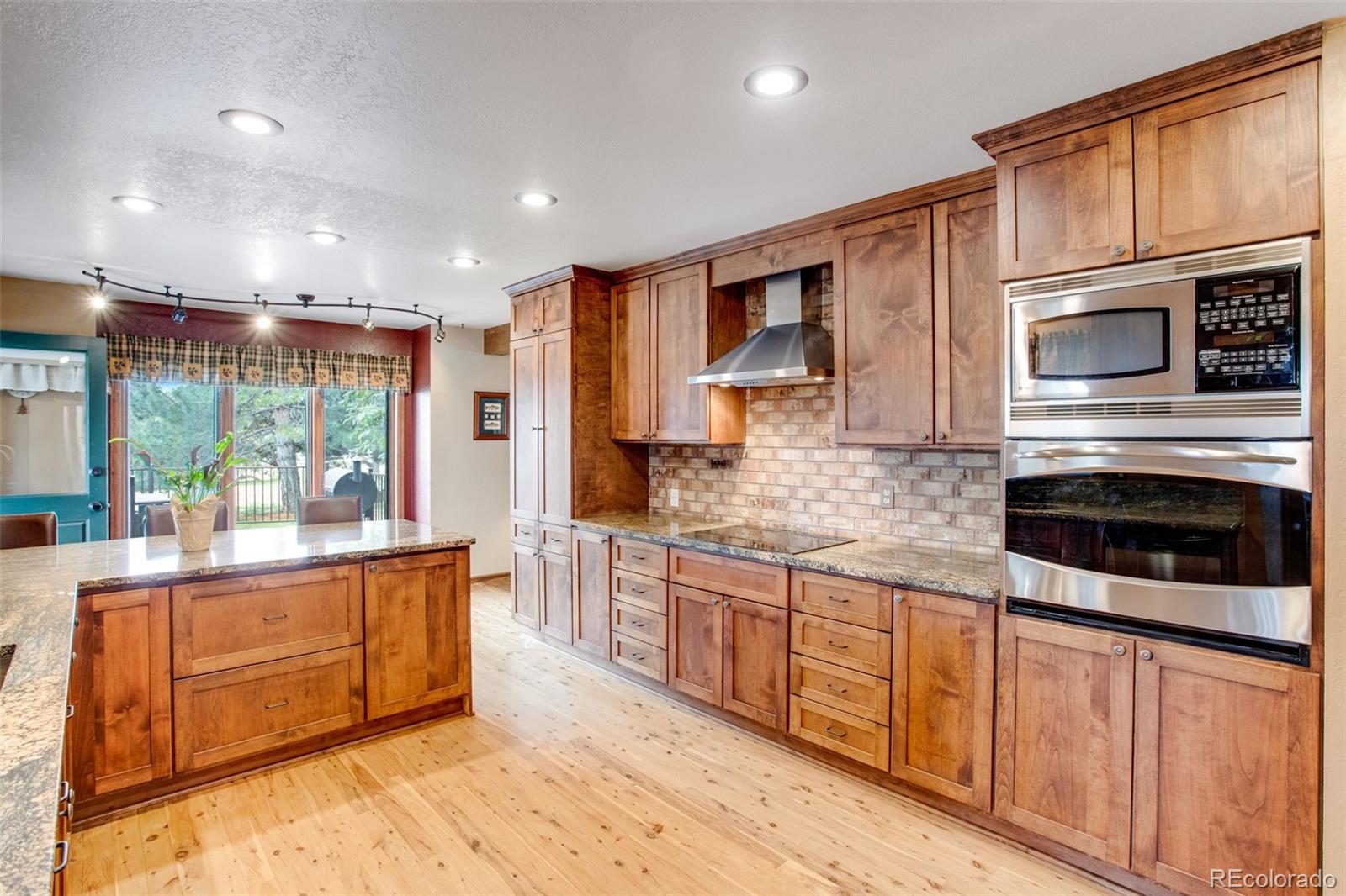MLS Image #16 for 1923  sauk hill road,loveland, Colorado