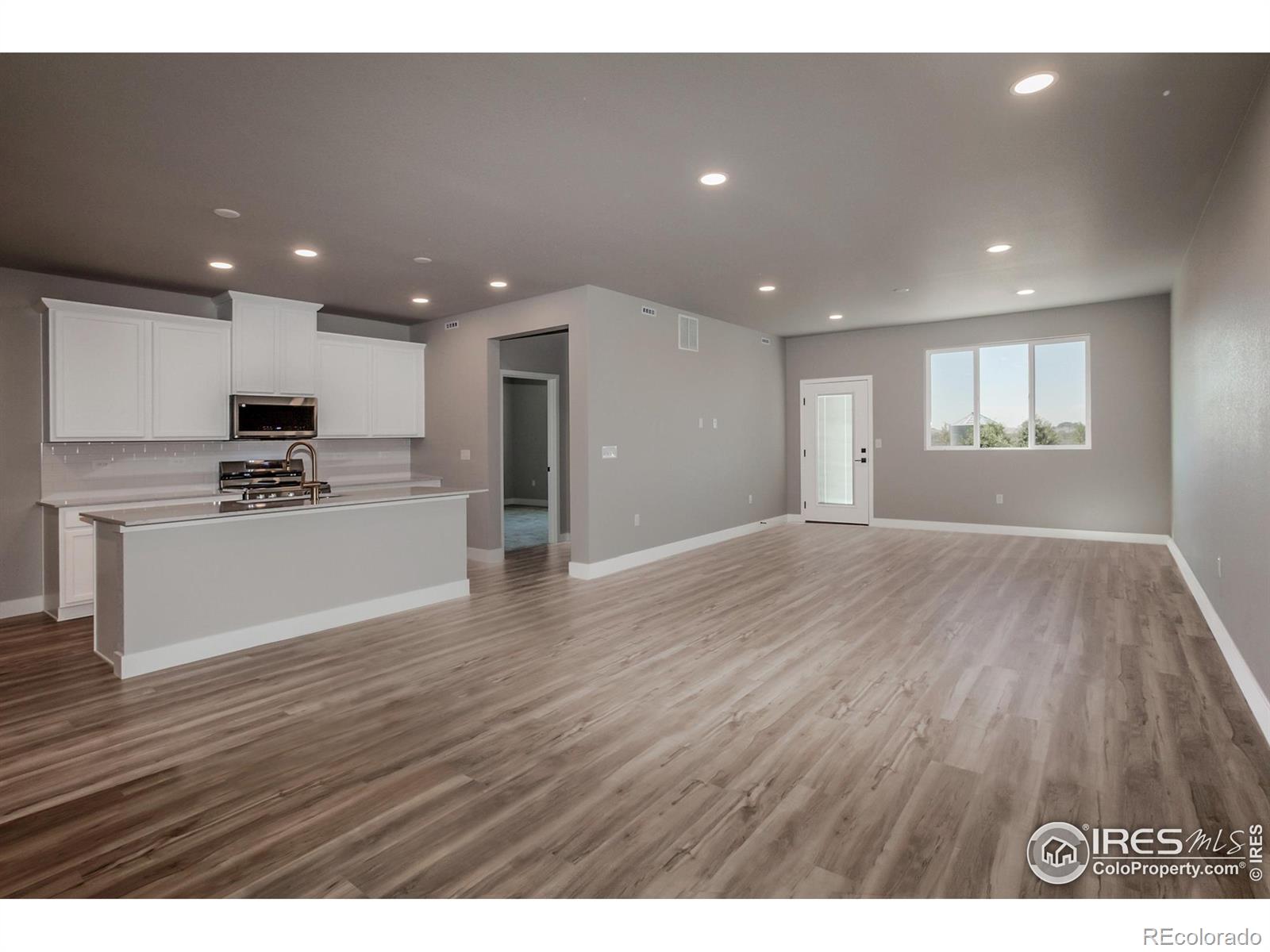MLS Image #10 for 1620  alfalfa lane,johnstown, Colorado