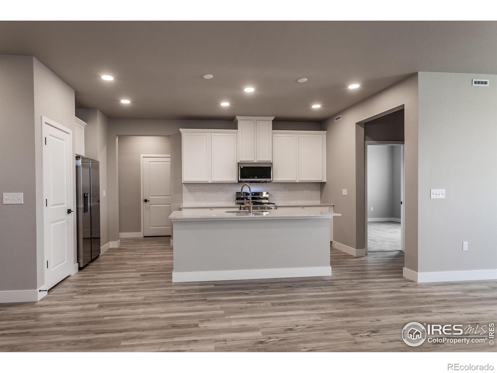 MLS Image #14 for 1620  alfalfa lane,johnstown, Colorado