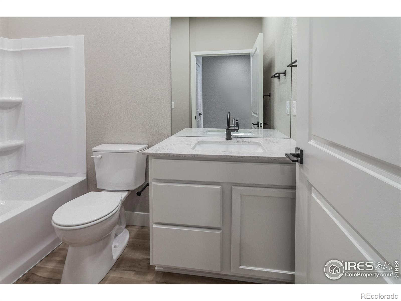 MLS Image #6 for 1620  alfalfa lane,johnstown, Colorado