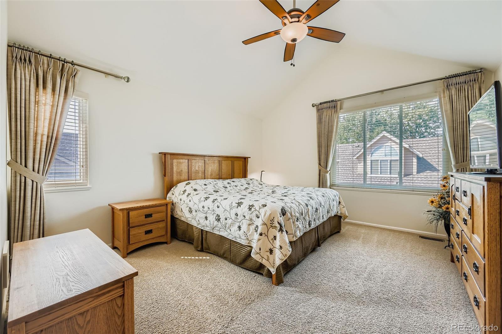 MLS Image #11 for 2110 s scranton way,aurora, Colorado