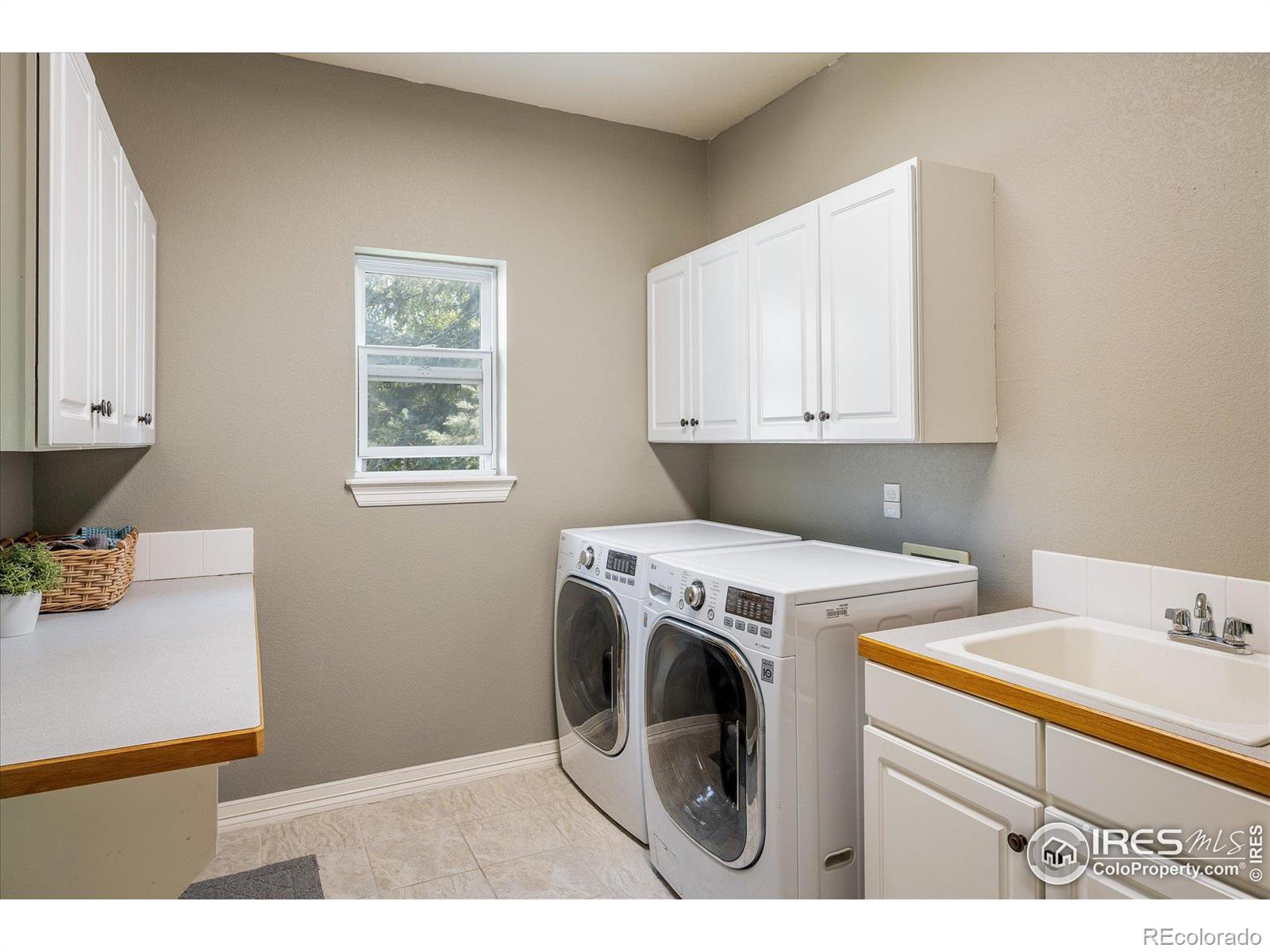 MLS Image #33 for 1366  teton point,lafayette, Colorado