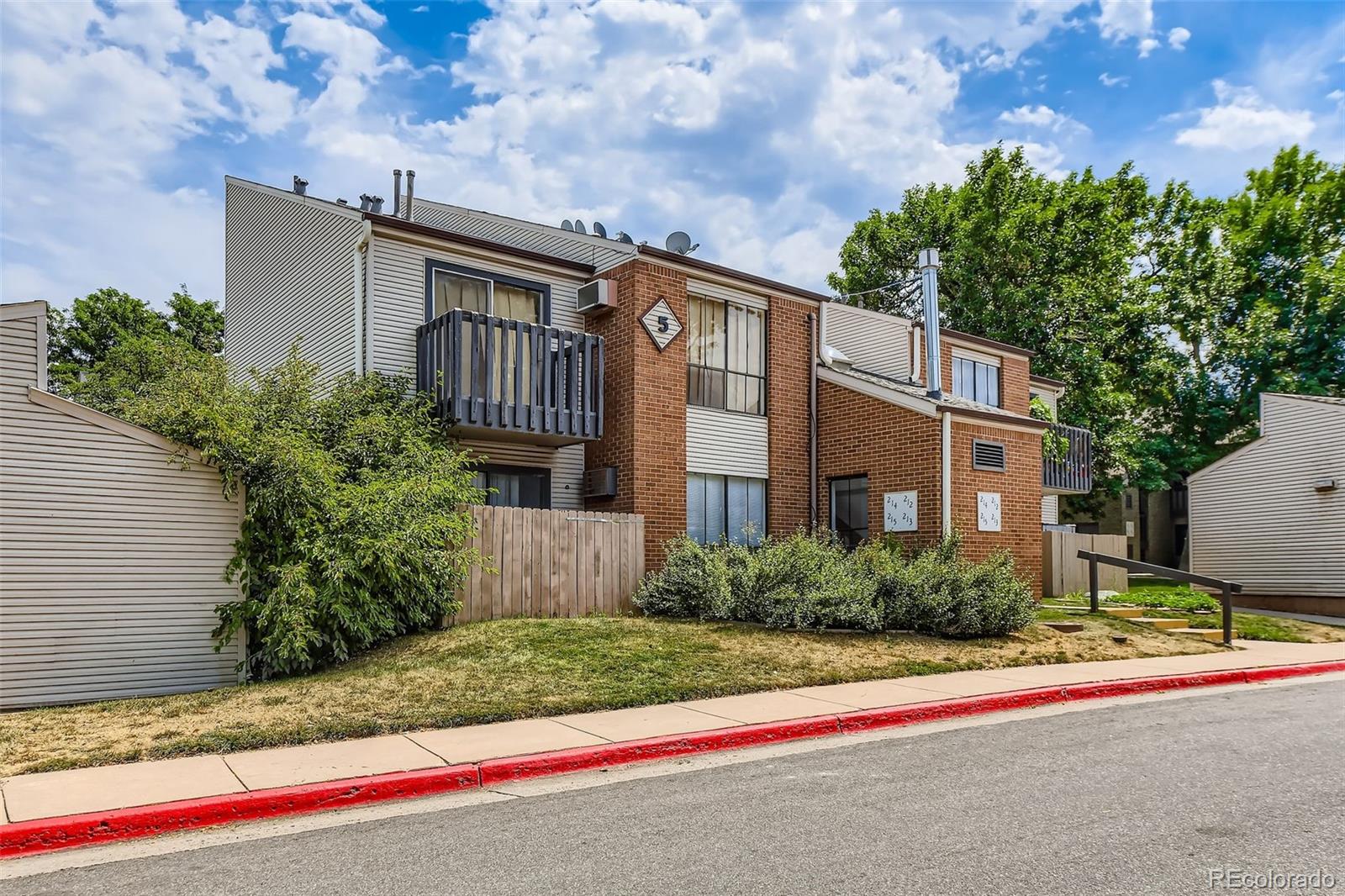 MLS Image #36 for 3550 s harlan street,denver, Colorado