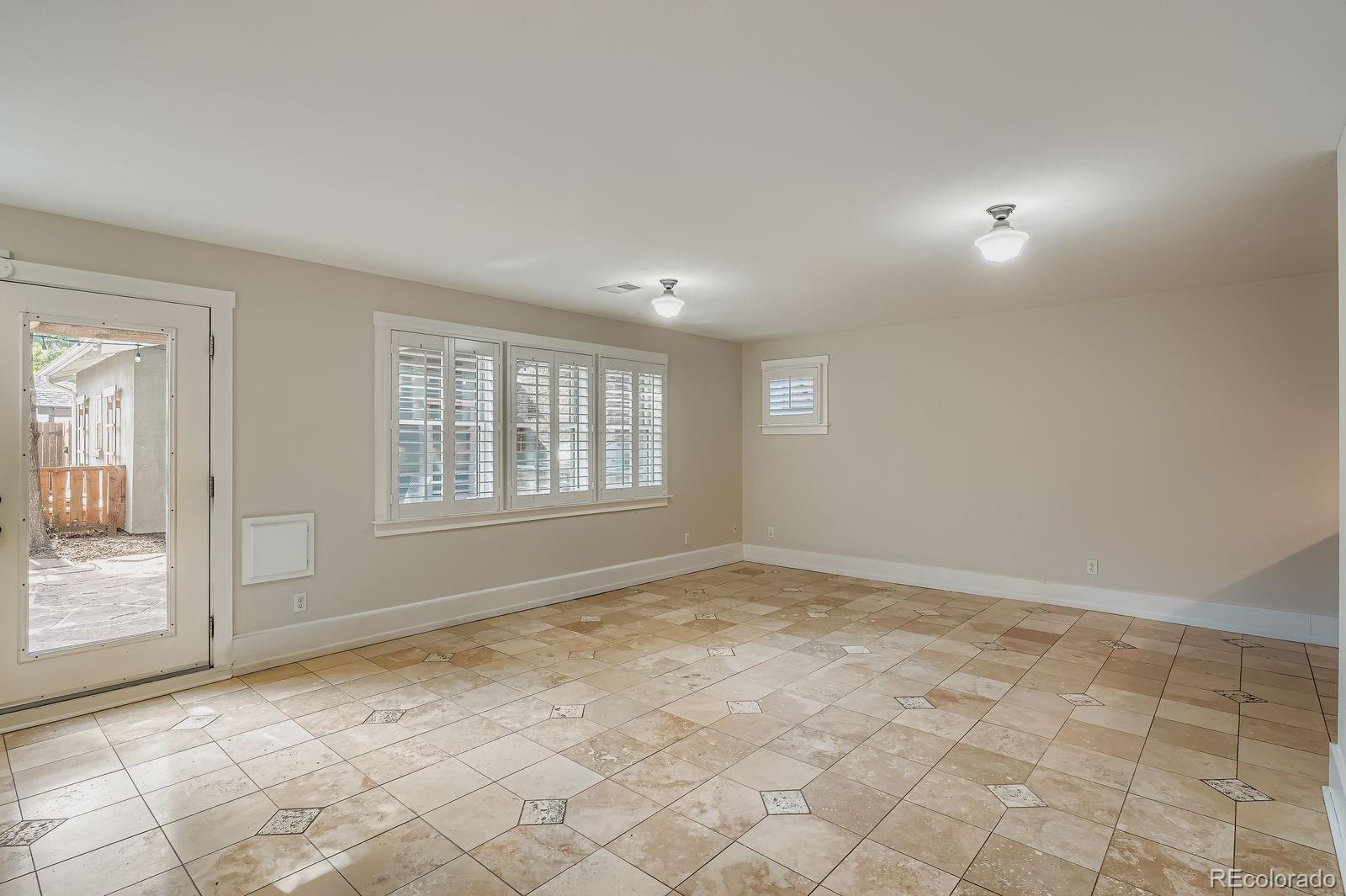 MLS Image #27 for 569 s race street,denver, Colorado