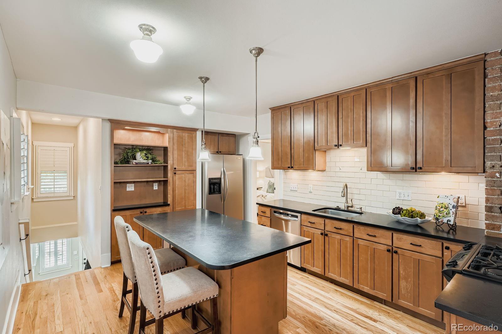 MLS Image #8 for 569 s race street,denver, Colorado