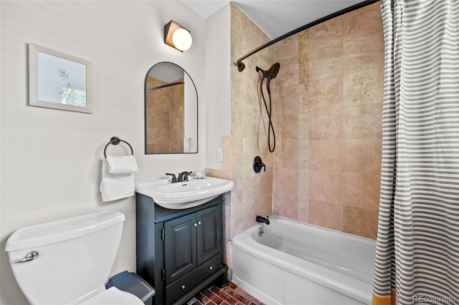 MLS Image #15 for 2831 n lafayette street,denver, Colorado