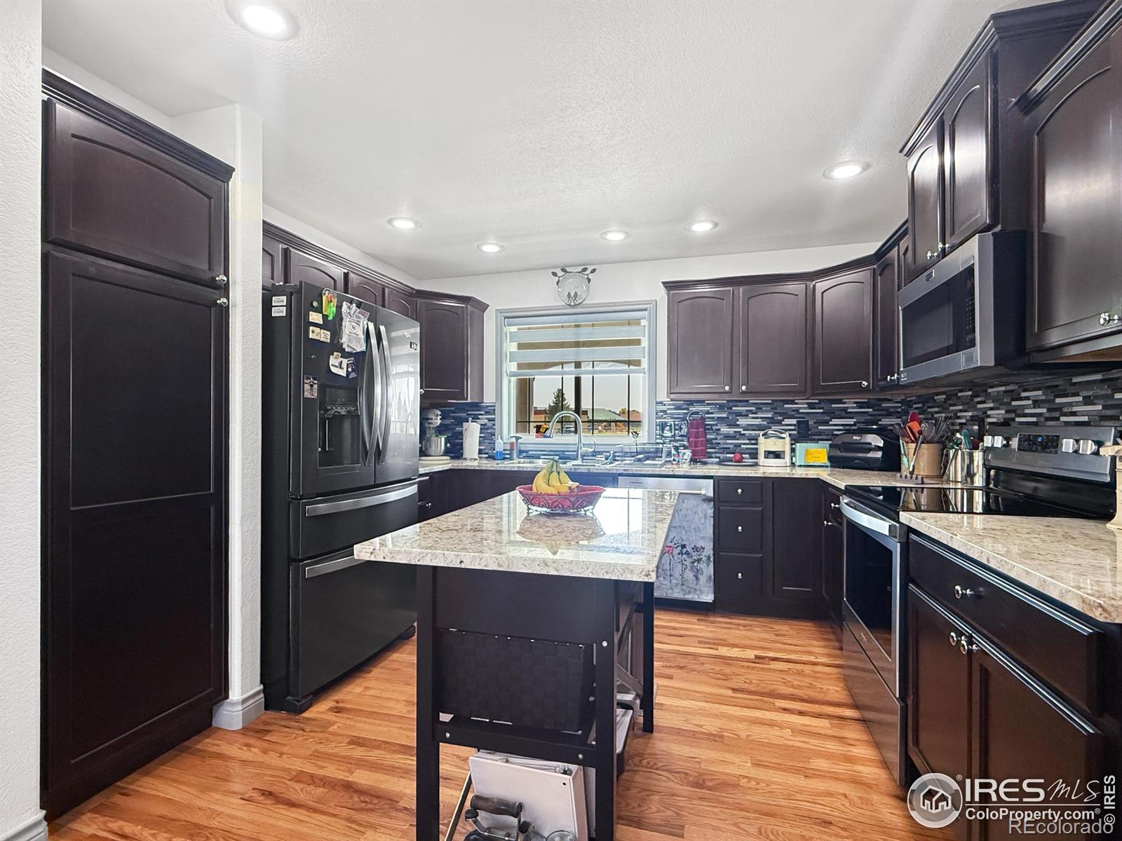 MLS Image #7 for 816  arianne drive,sterling, Colorado