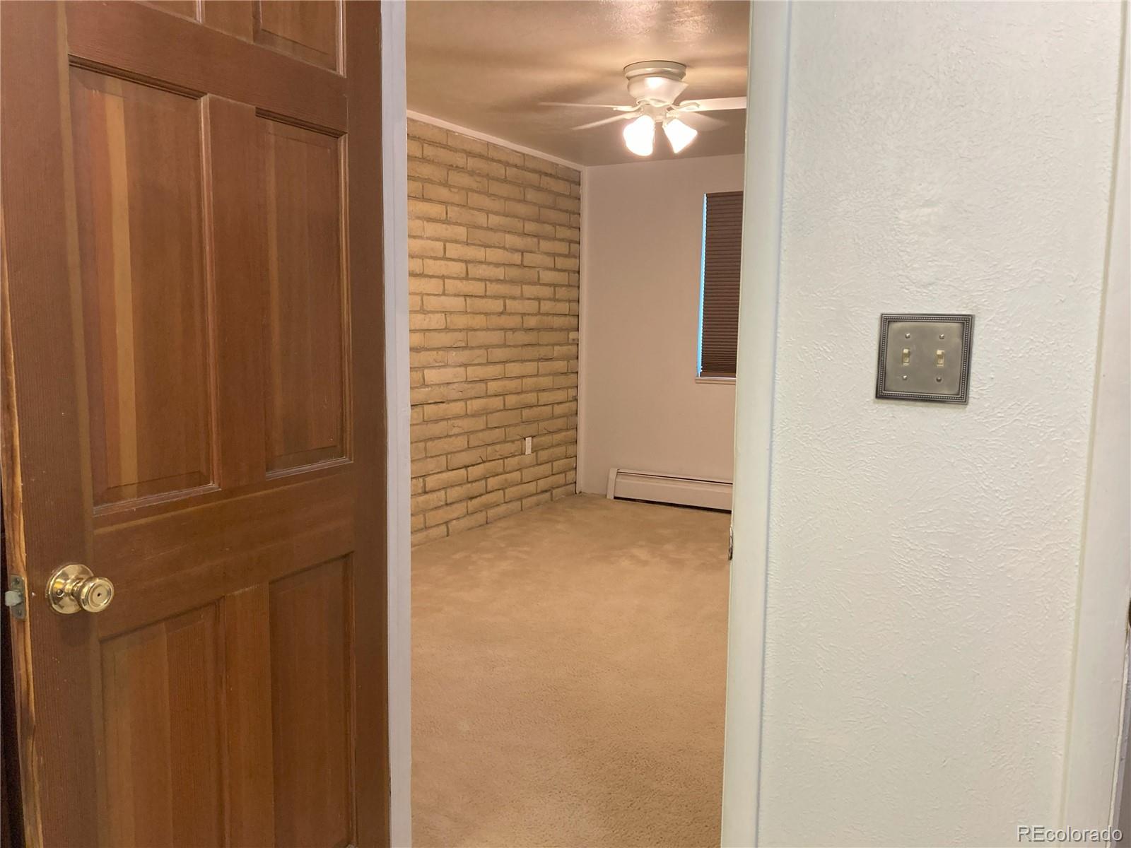 MLS Image #13 for 875 s quebec street,denver, Colorado