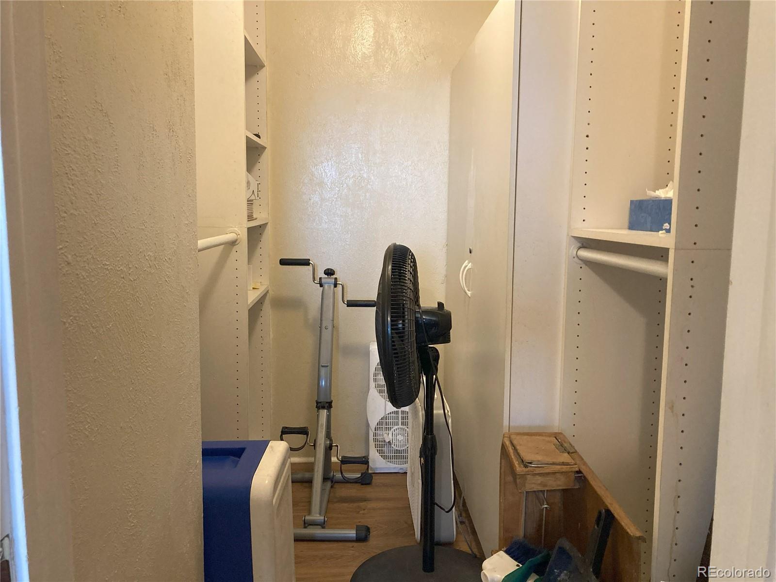 MLS Image #17 for 875 s quebec street,denver, Colorado