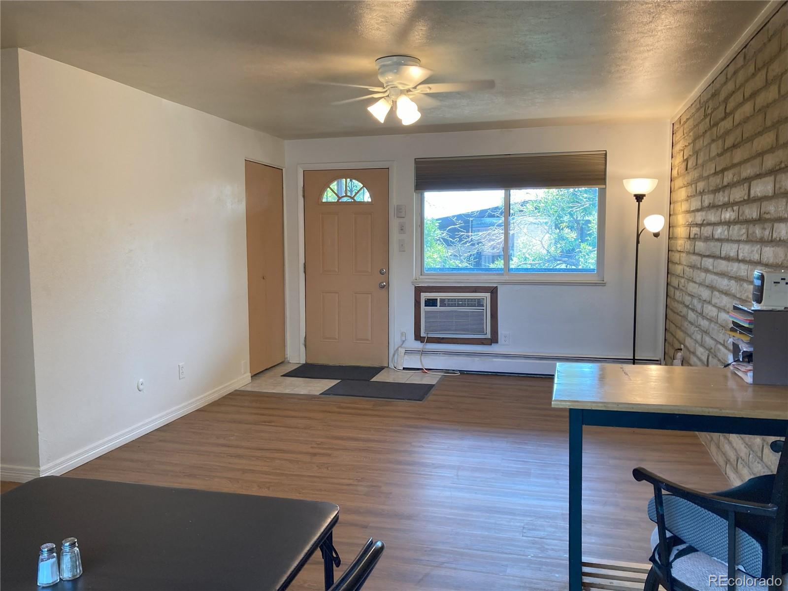 MLS Image #2 for 875 s quebec street,denver, Colorado