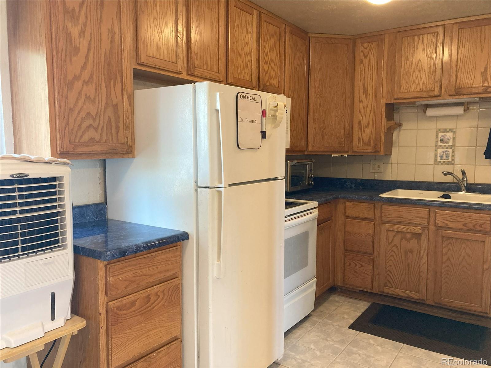 MLS Image #4 for 875 s quebec street,denver, Colorado