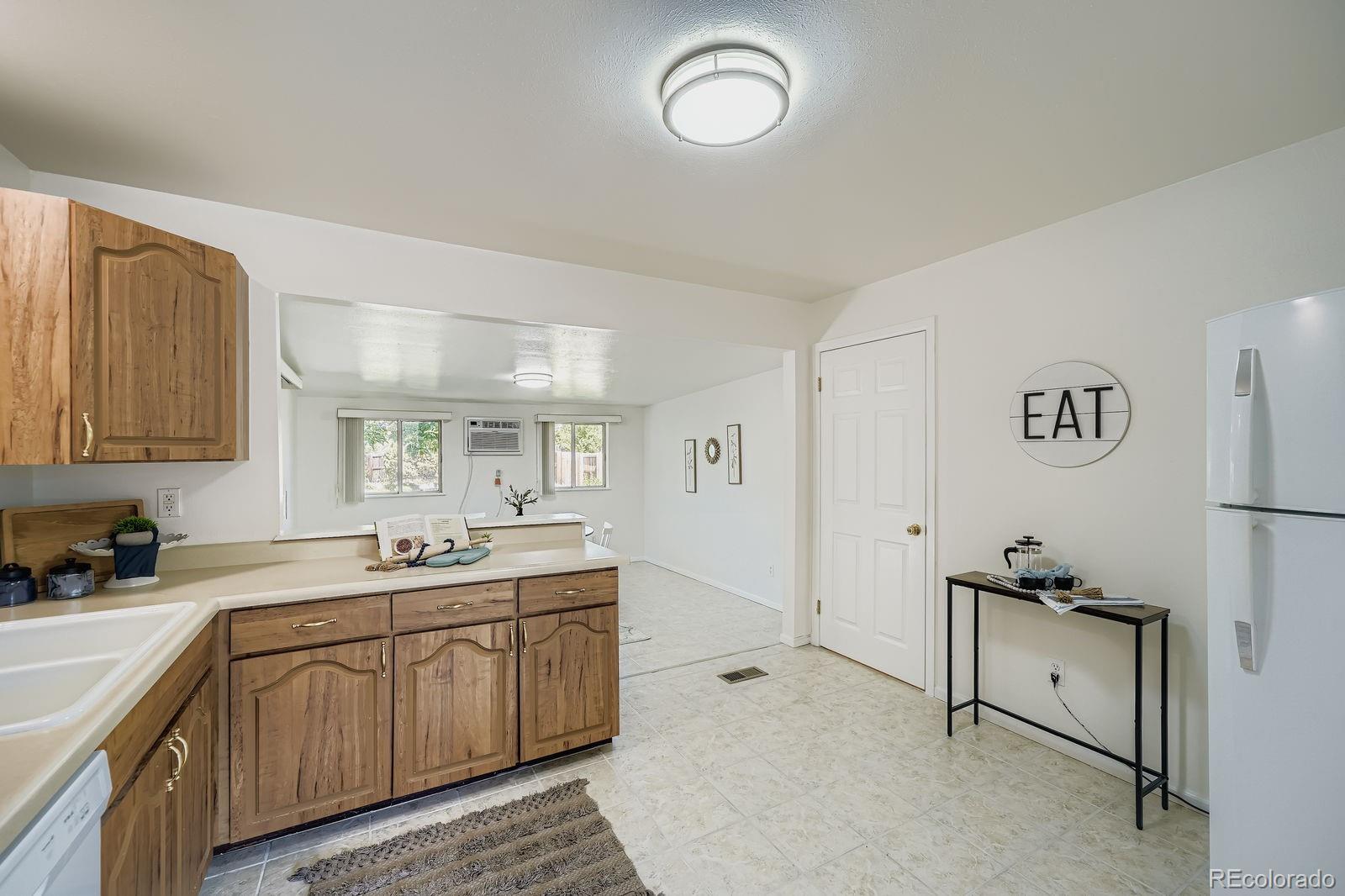 MLS Image #11 for 1123 s owens street,lakewood, Colorado