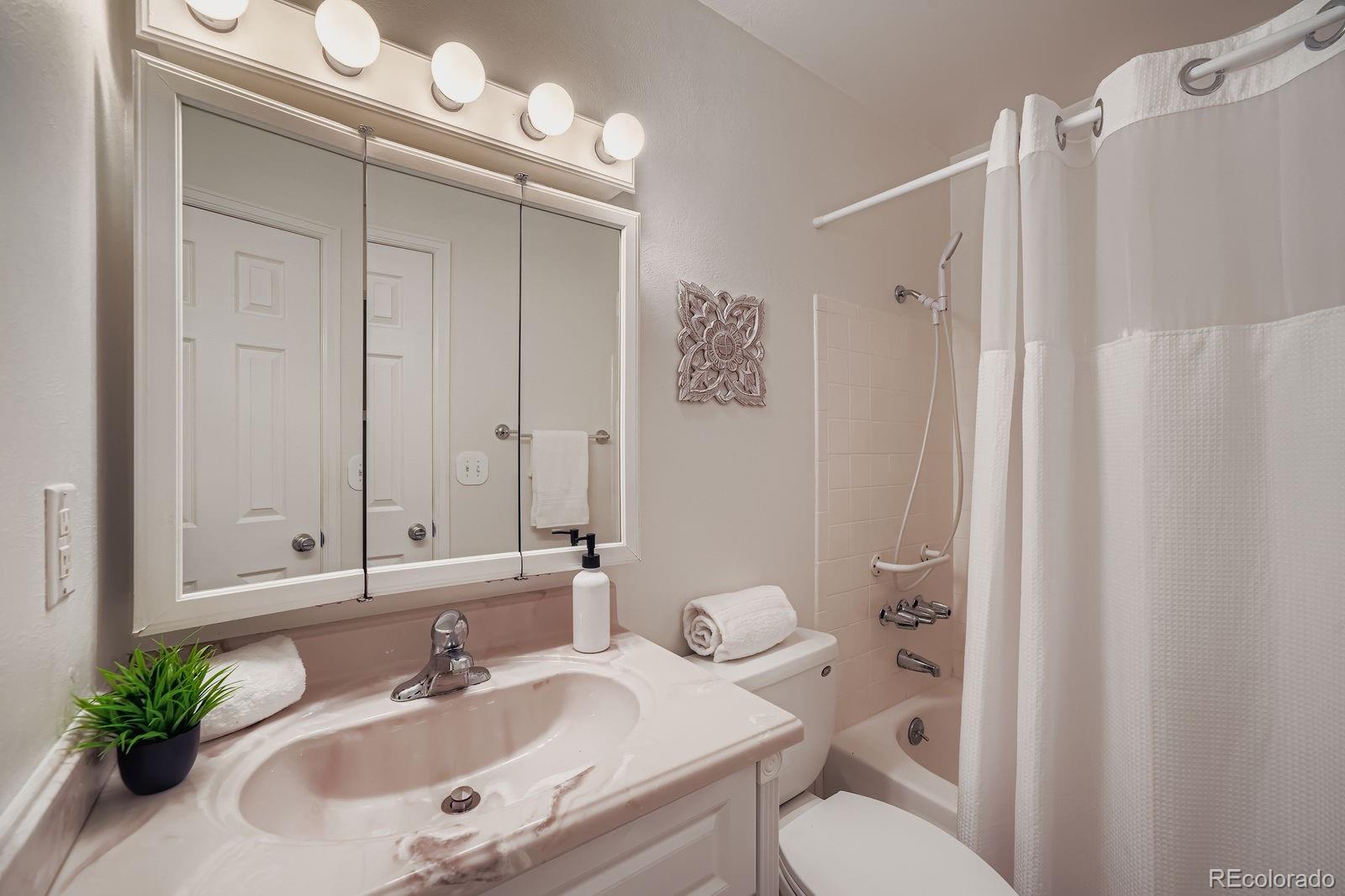 MLS Image #15 for 1123 s owens street,lakewood, Colorado