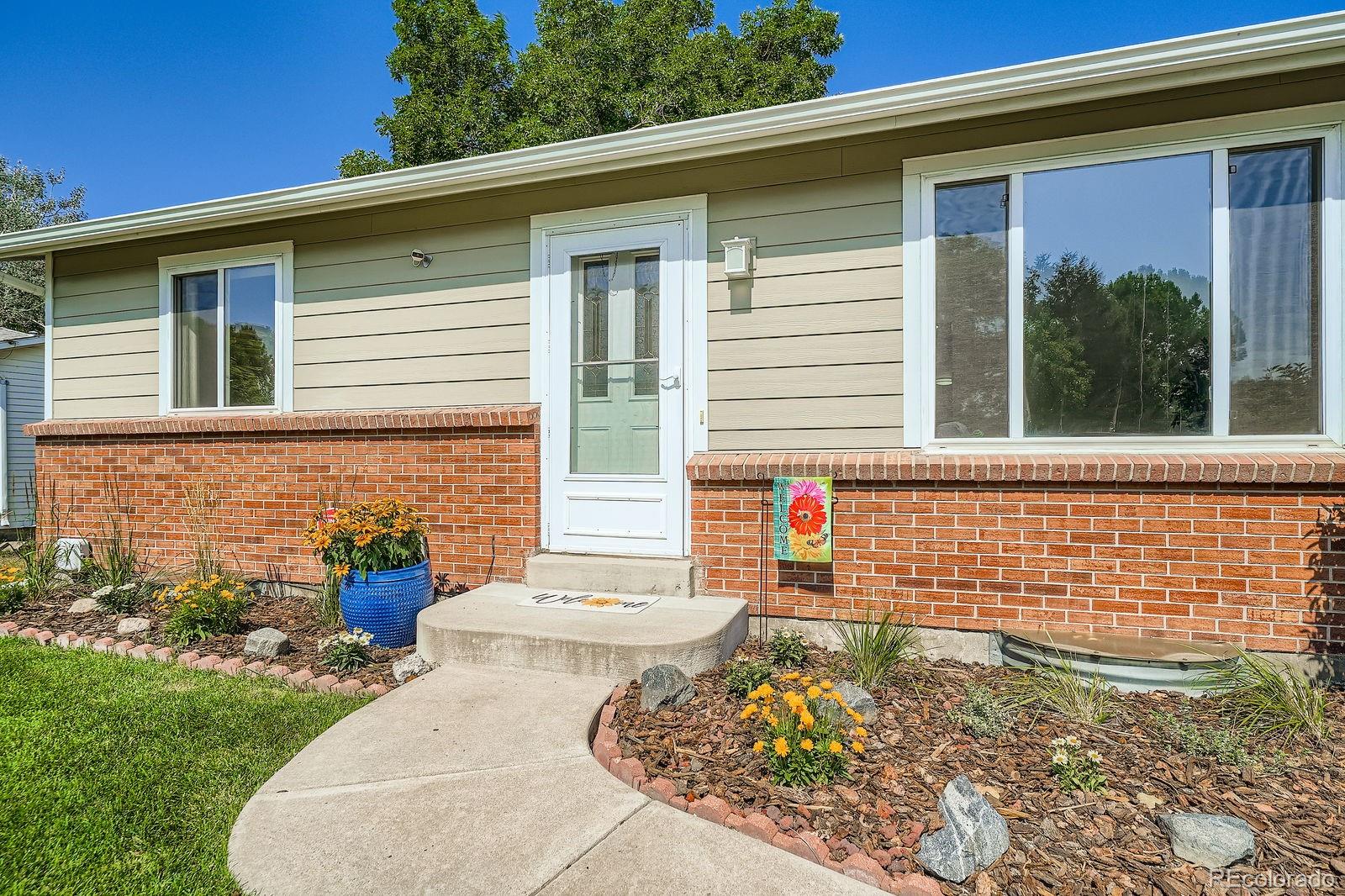MLS Image #4 for 1123 s owens street,lakewood, Colorado