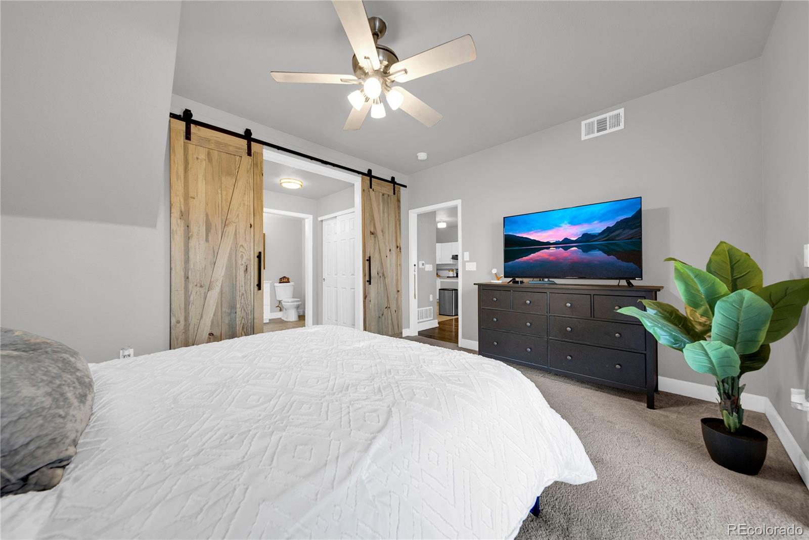 MLS Image #15 for 2521 s bahama circle,aurora, Colorado