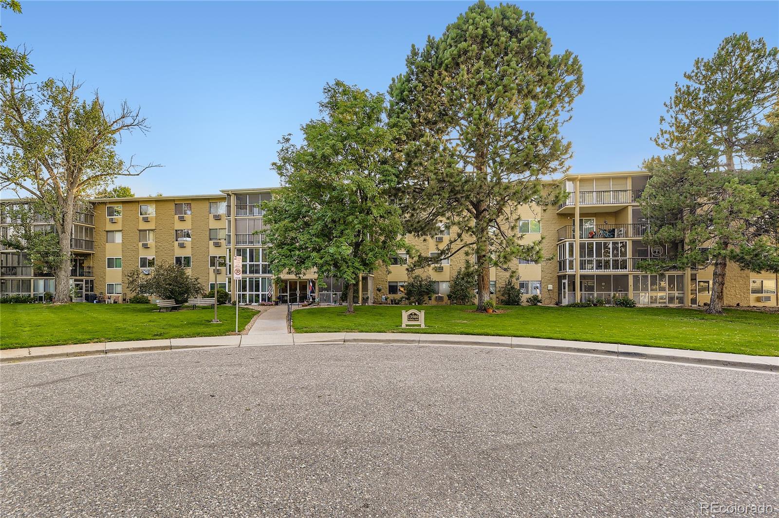 MLS Image #2 for 13500 e cornell avenue,aurora, Colorado