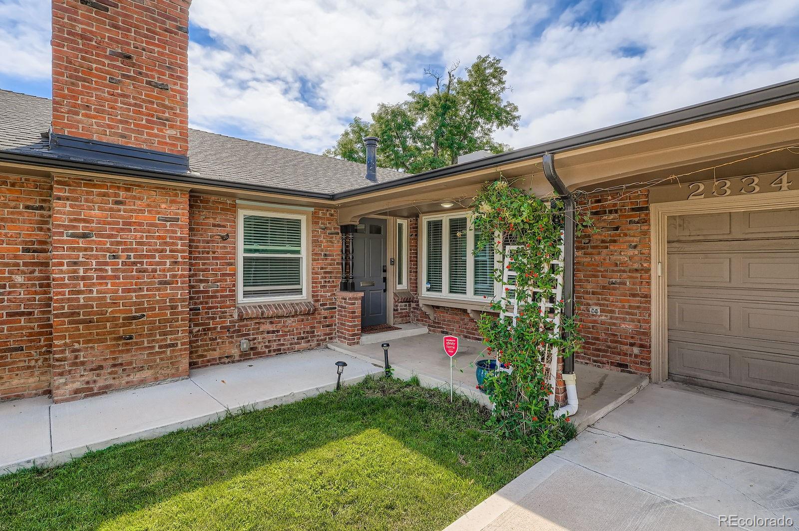 MLS Image #2 for 2334 s leyden street,denver, Colorado