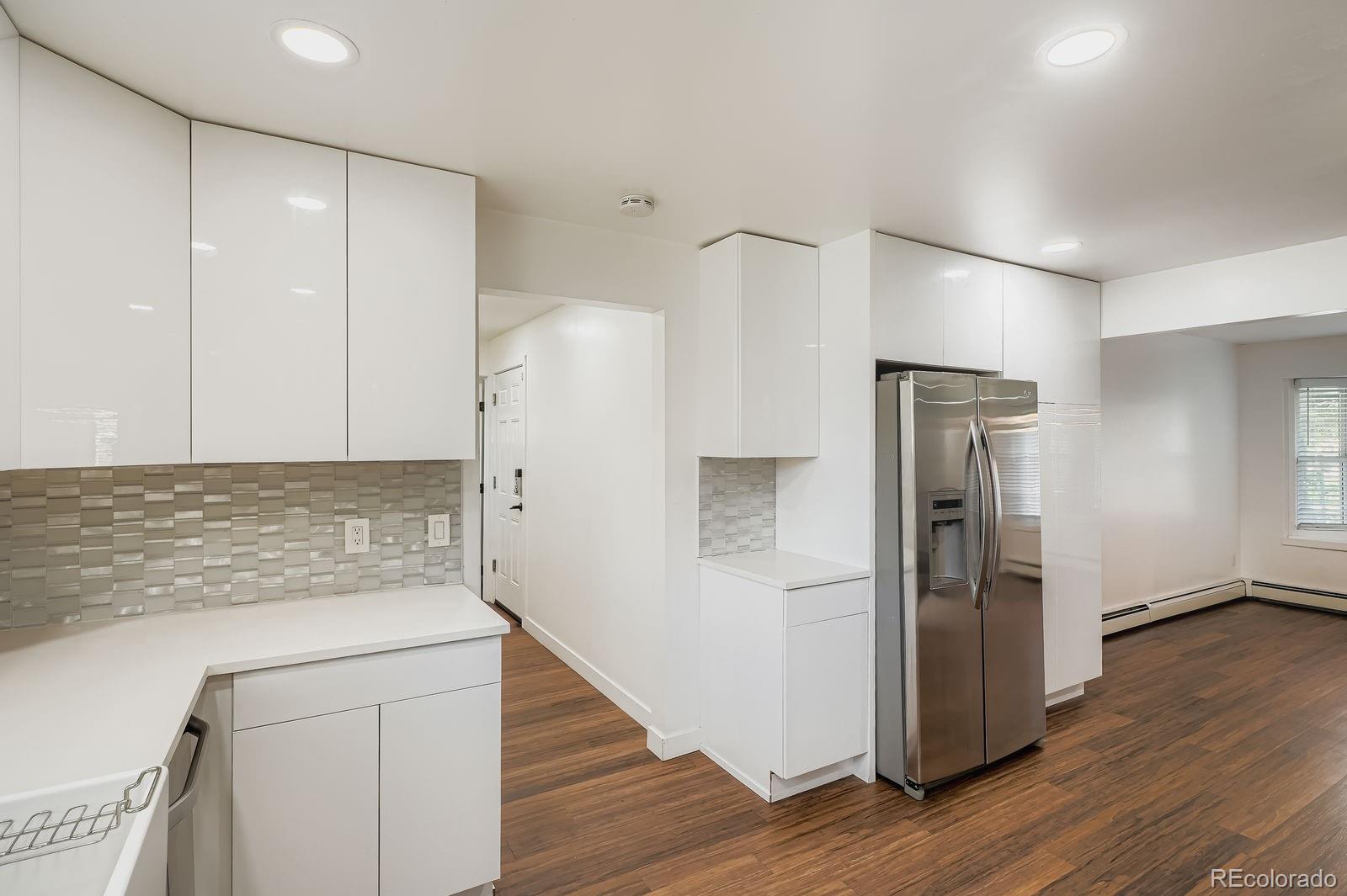 MLS Image #7 for 2334 s leyden street,denver, Colorado