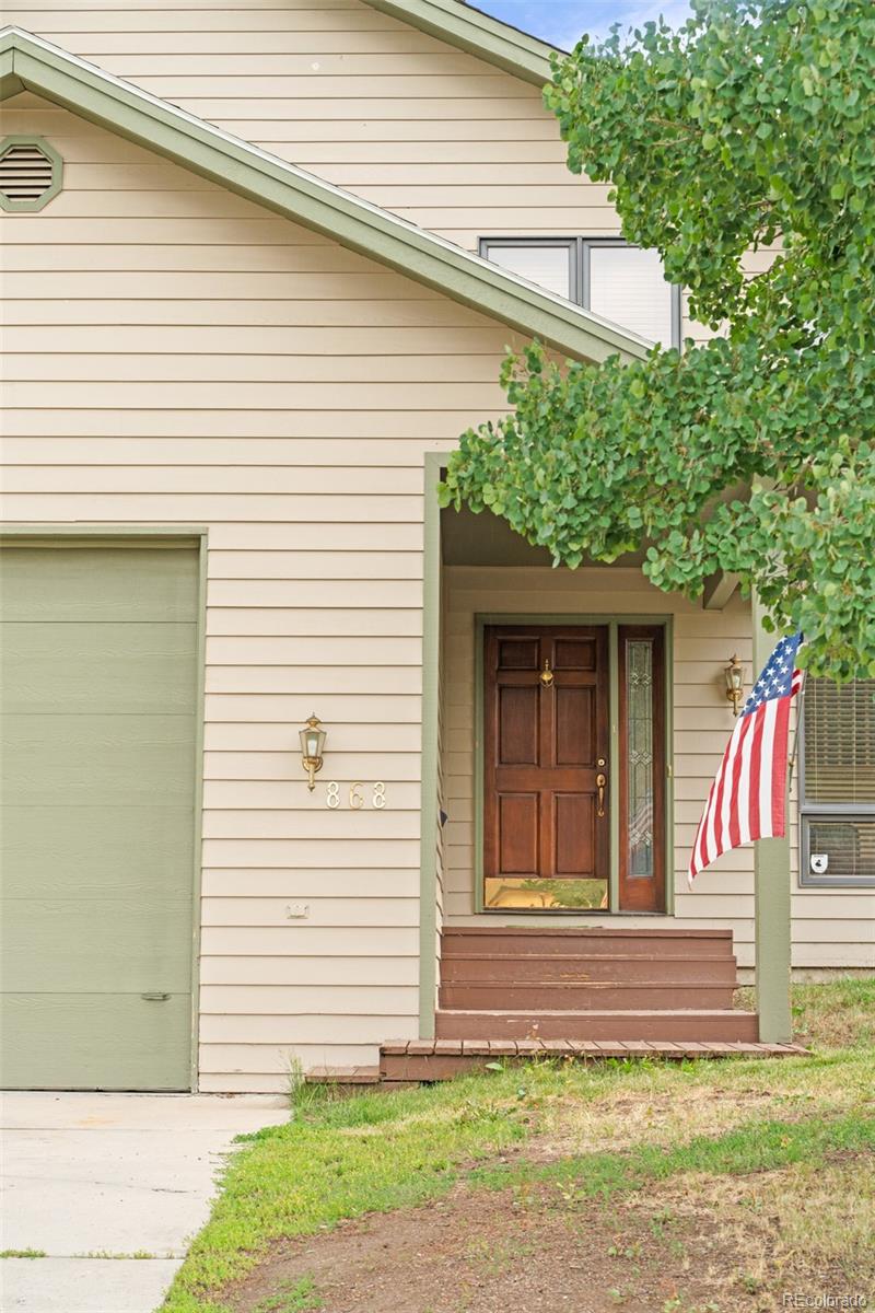 MLS Image #3 for 868  deer path road,dillon, Colorado