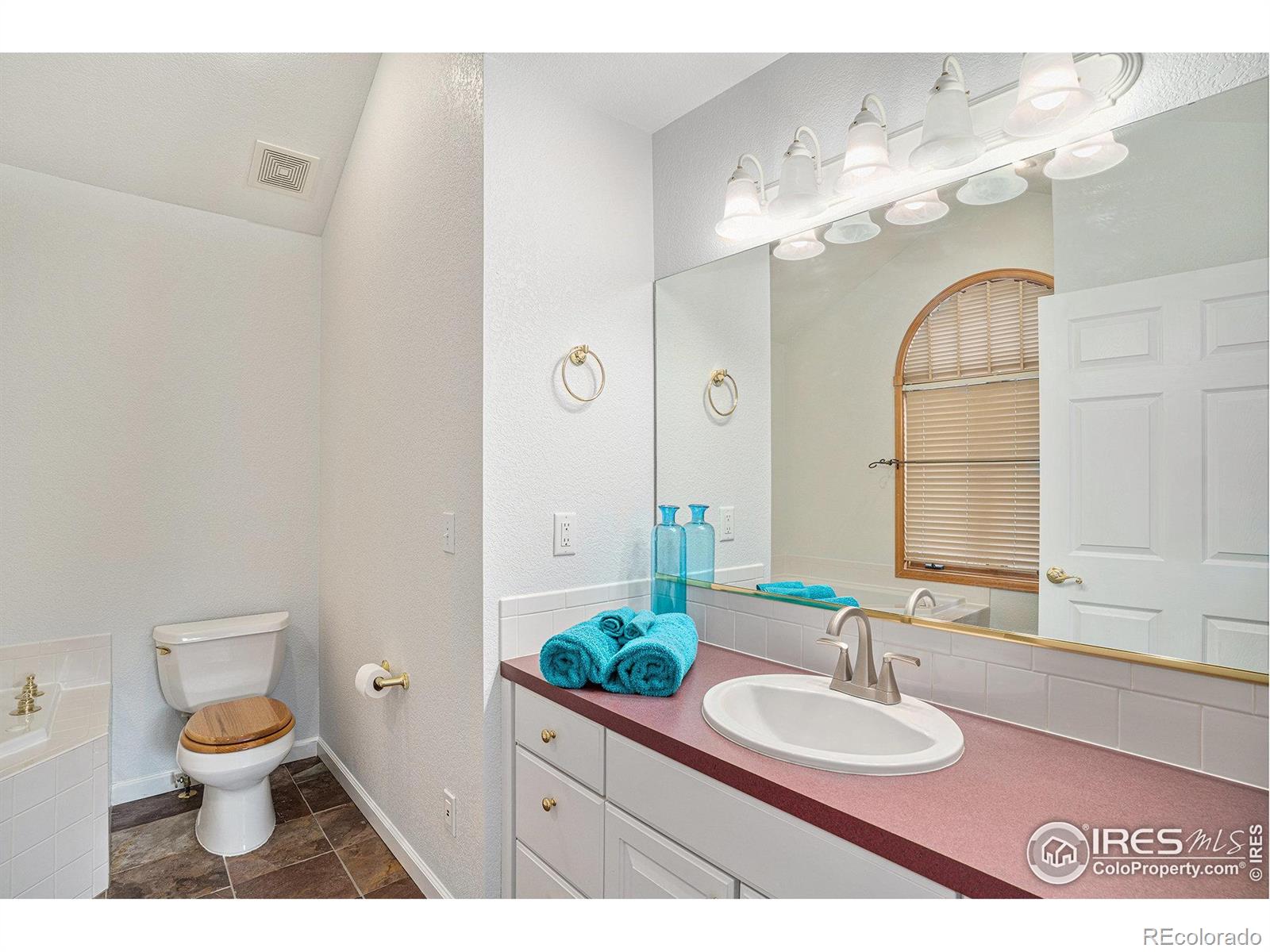 MLS Image #14 for 677  cedar ridge circle,estes park, Colorado
