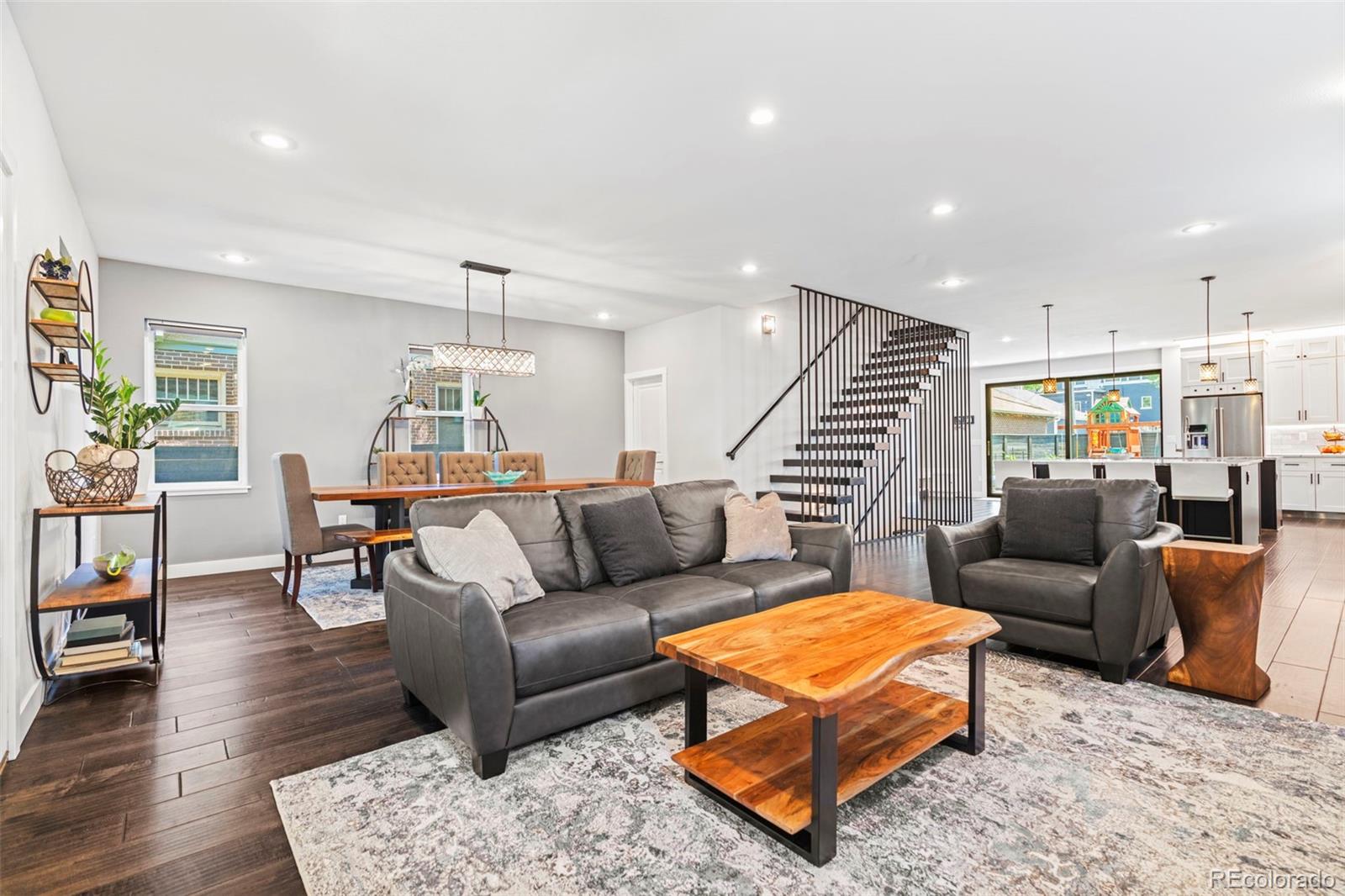 MLS Image #2 for 848 s corona street,denver, Colorado