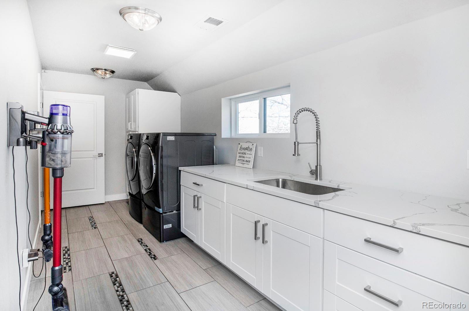 MLS Image #27 for 848 s corona street,denver, Colorado