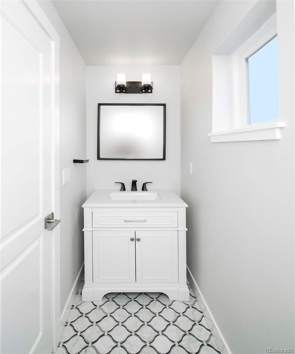 MLS Image #34 for 848 s corona street,denver, Colorado