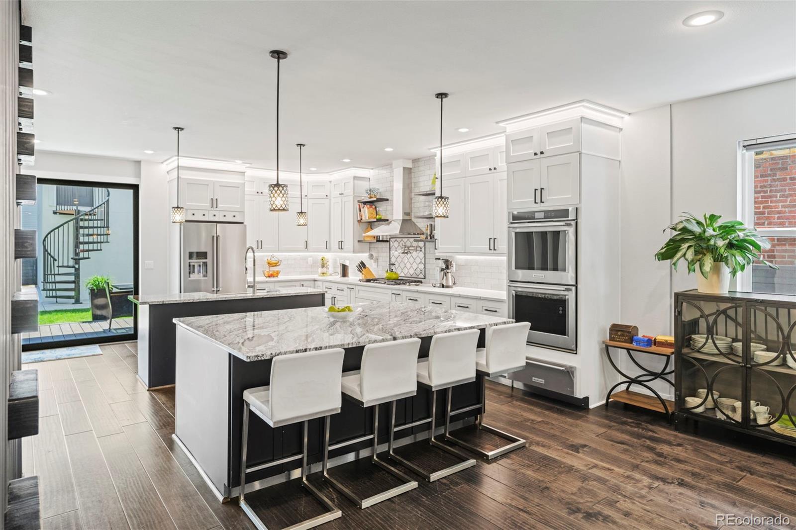MLS Image #7 for 848 s corona street,denver, Colorado